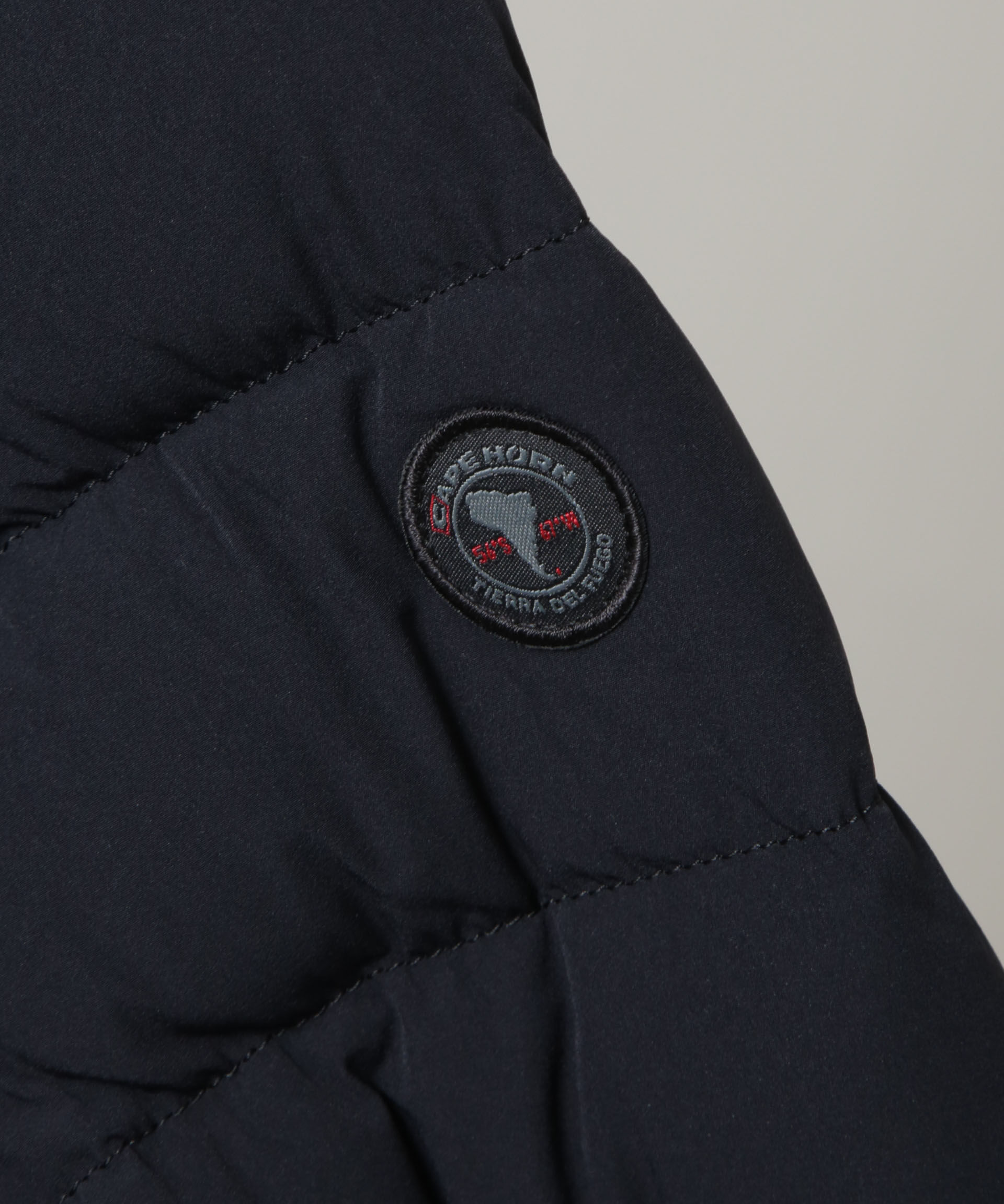 nano･universe「CAPE HORN/SANTACRUZ」|ダウン|