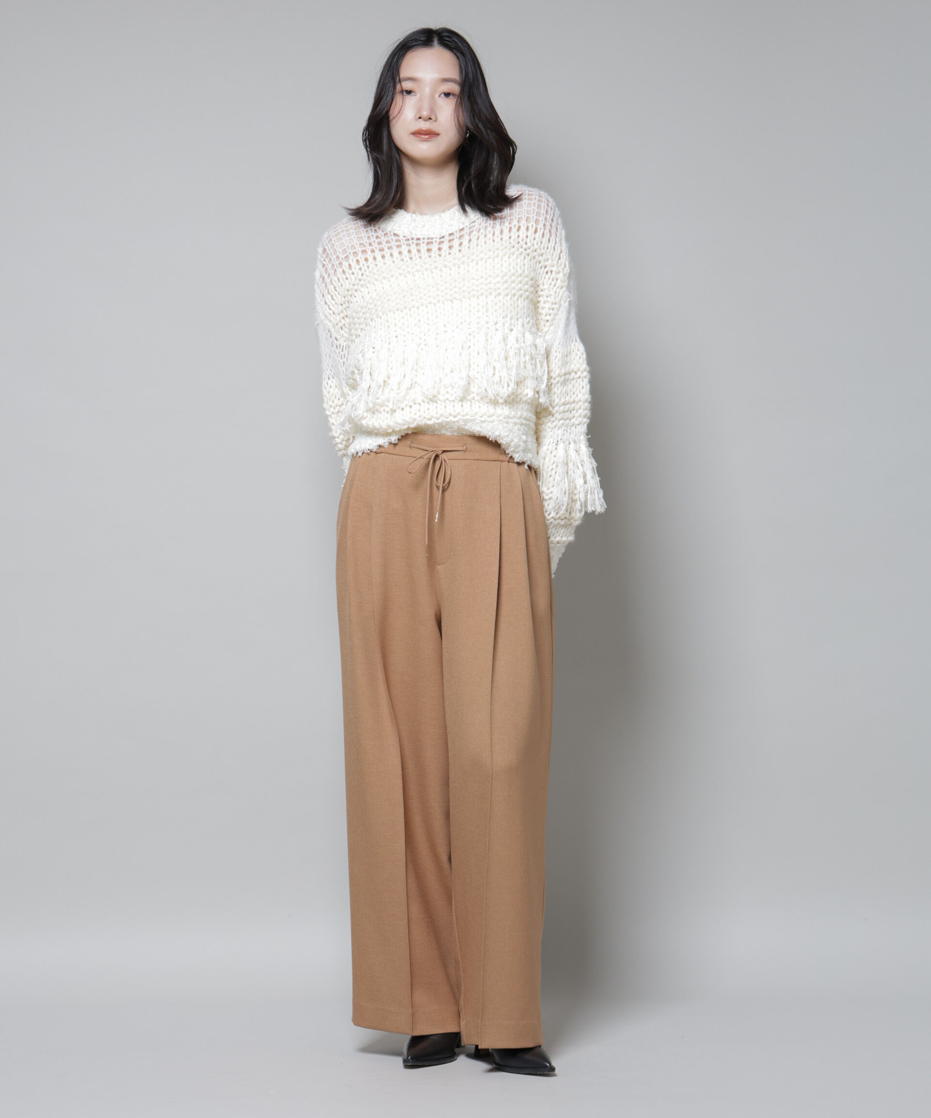 nano･universe「ストレッチサージピンタックイージーワイドパンツ(セットアップ可)」|チノ|