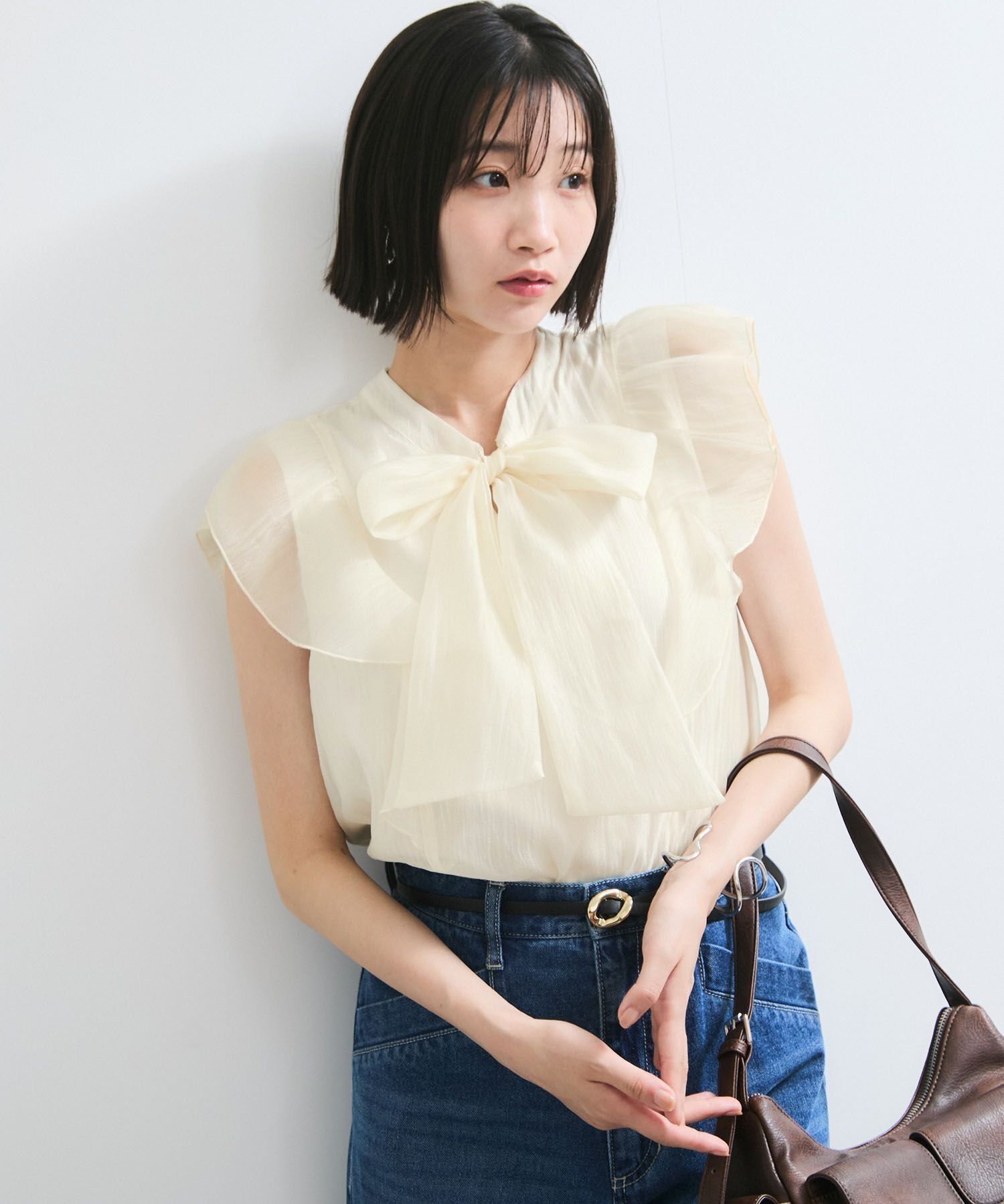 VIS「主役級！華やぎシアーシャイニーボウタイフリルブラウス【前後2WAY】【洗える】」|シャツ・ブラウス|