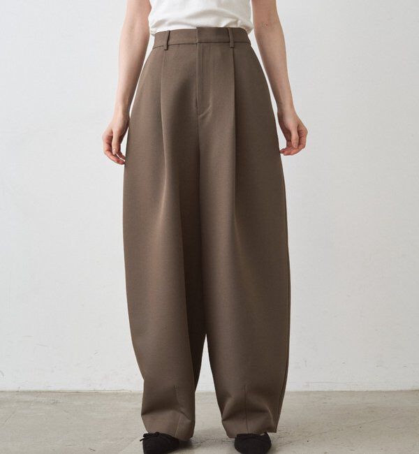  「バレルレッグパンツ」|チノ|