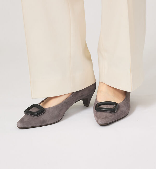 AU BANNISTER「オーナメント ミドルヒールパンプス」|パンプス|