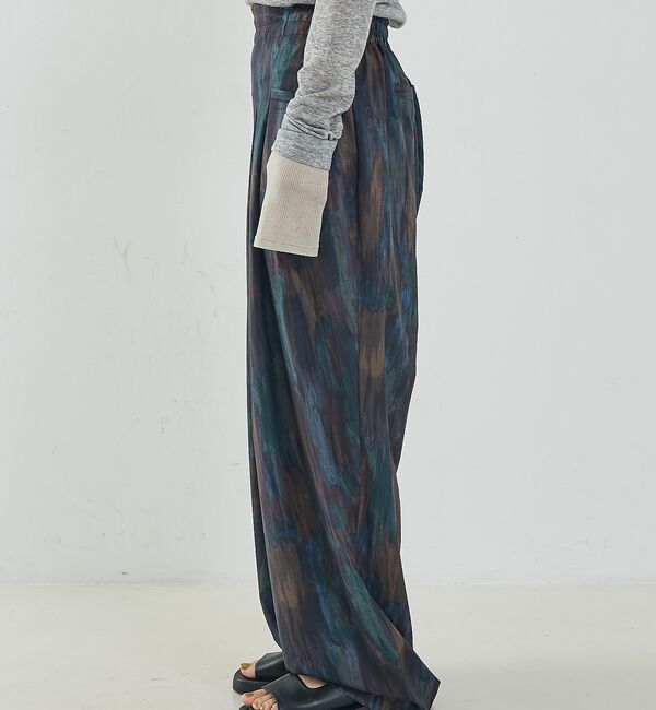 NOMINE「水彩アート ニュアンス柄 タックパンツ【予約】」|その他|