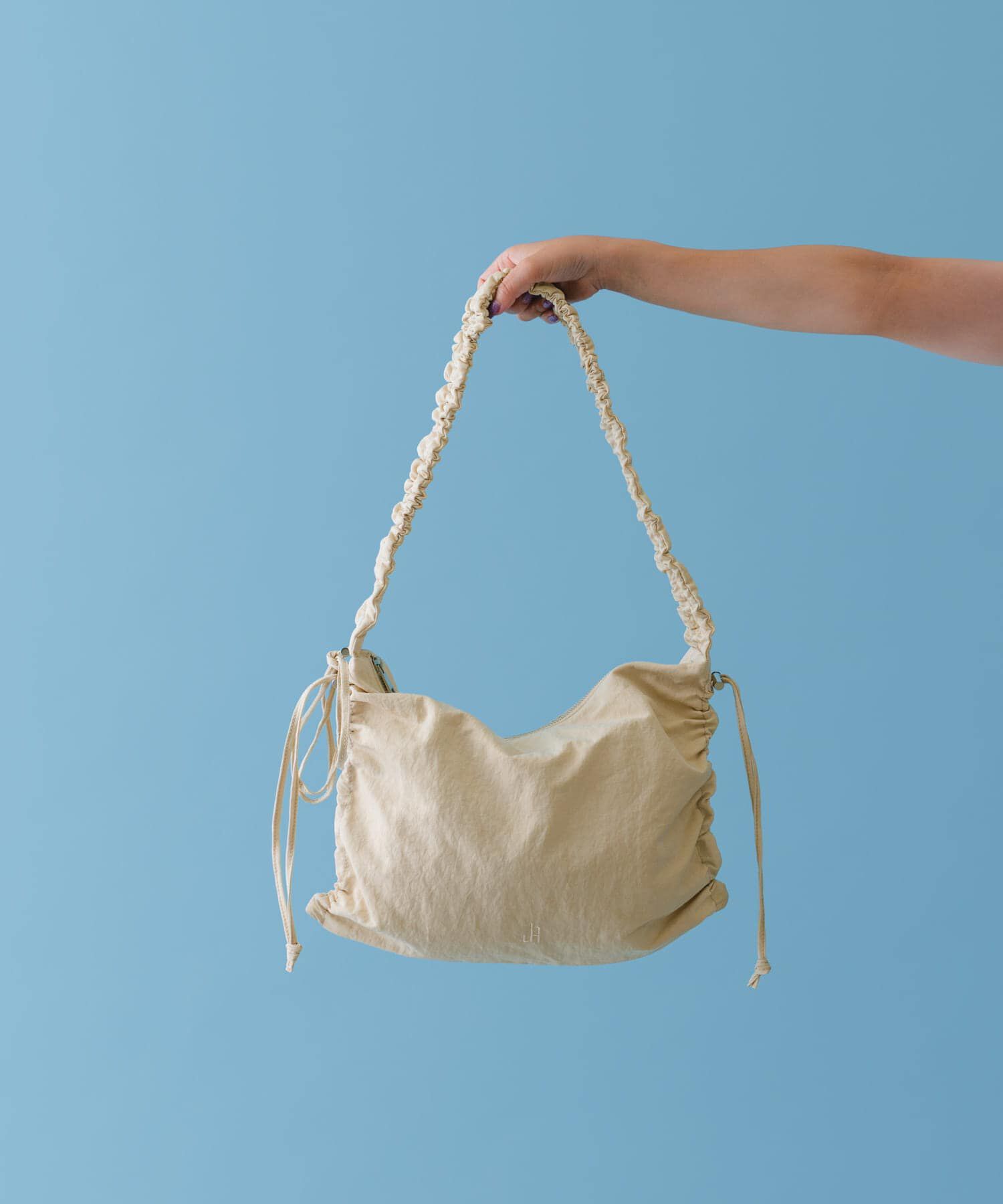 RODE SKO「『Ssize』hun RODESKO　Gather small」|ショルダー・メッセンジャー|オフホワイト