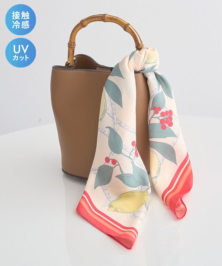 earth music&ecology「【接触冷感】UV対策フルーツ柄スカーフ」|バンダナ・スカーフ|Orange