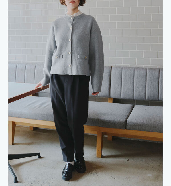titivate「ゴールド釦ニットカーディガン」|ニット・セーター|グレー