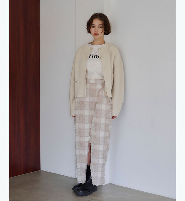 titivate「ゴールド釦ニットカーディガン」|ニット・セーター|ライトベージュ