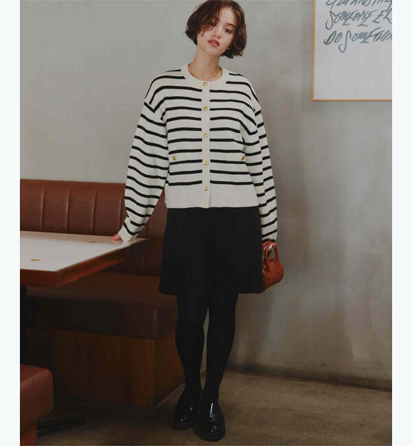 titivate「ゴールド釦ニットカーディガン」|ニット・セーター|