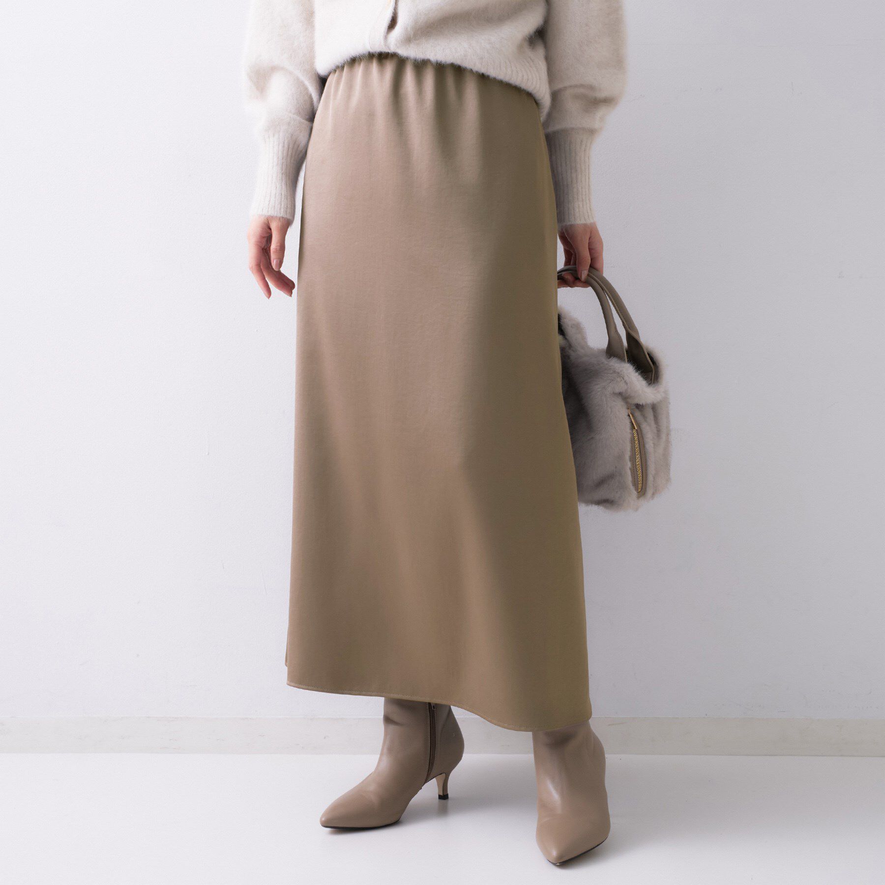 UNTITLED「【ウエストゴム/洗える】サテンナロースカート」|スカート|モカブラウン(042