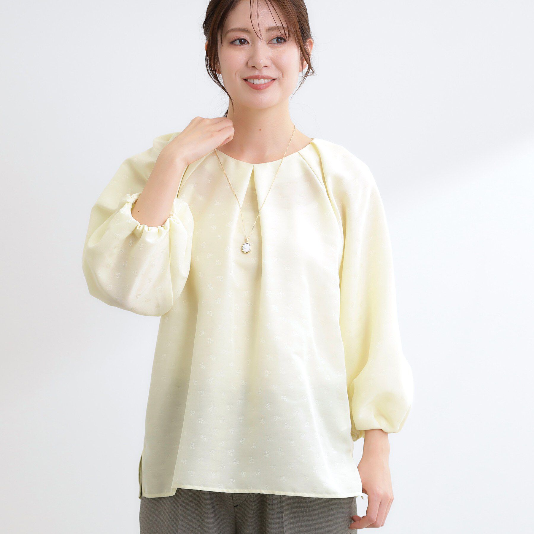 Reflect「ボリュームスリーブサテンジャカードブラウス」|シャツ・ブラウス|
