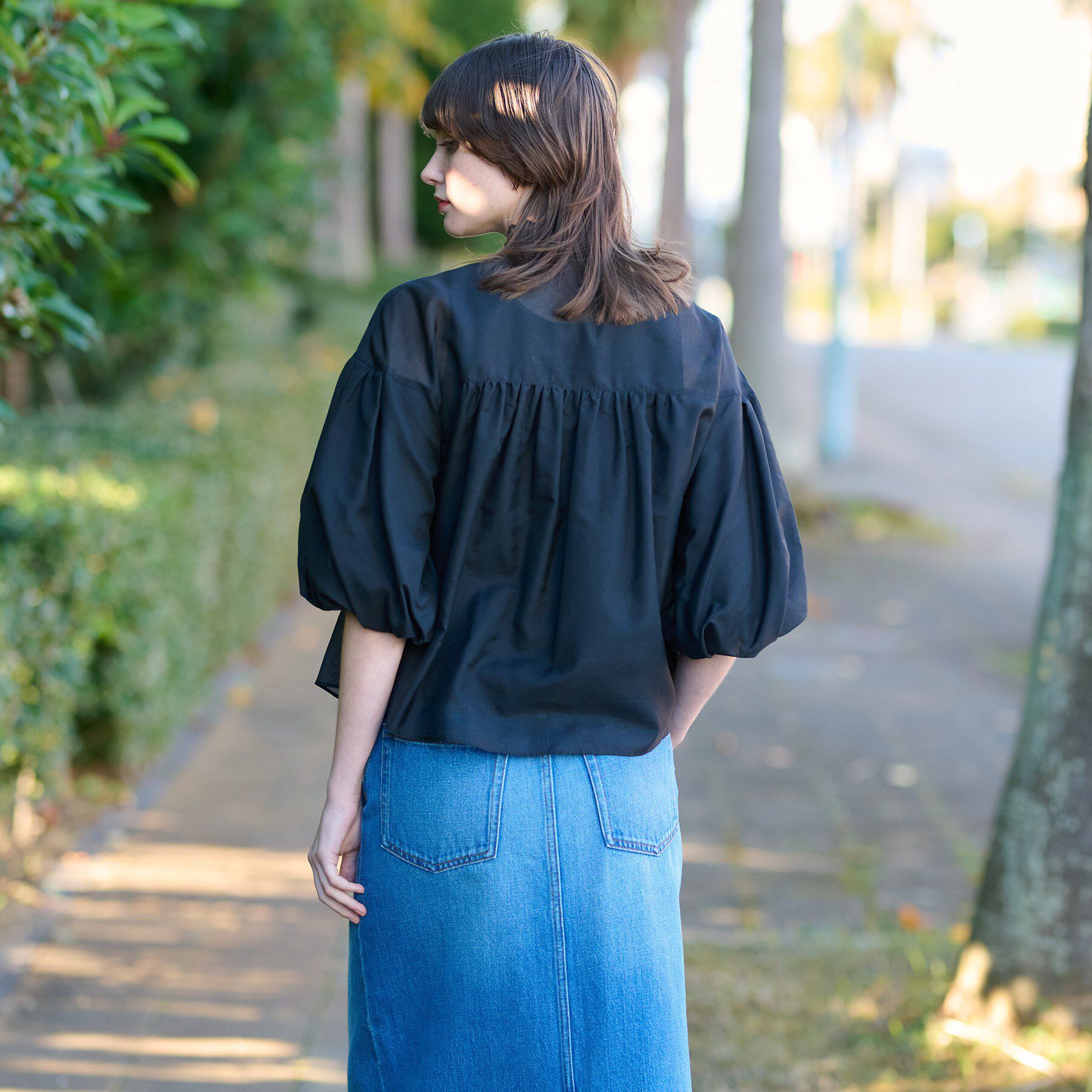 DRESSTERIOR「【洗える】スタンドフリルボリュームスリーブブラウス」|シャツ・ブラウス|