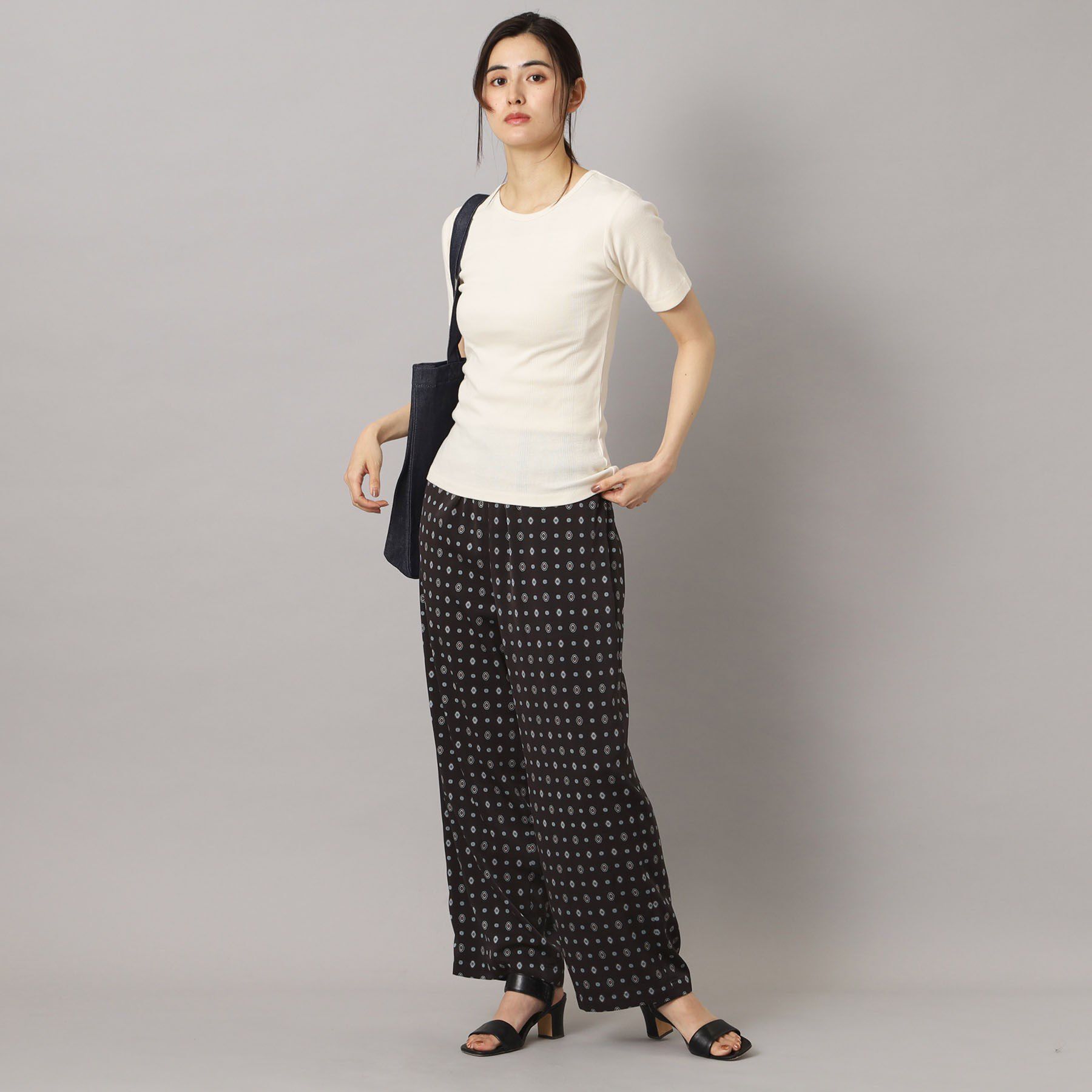 DRESSTERIOR「Robert．P．Miller（ロベルト・ピー・ミラー）パネルリブクルーネックTシャツ」|Tシャツ・カットソー|