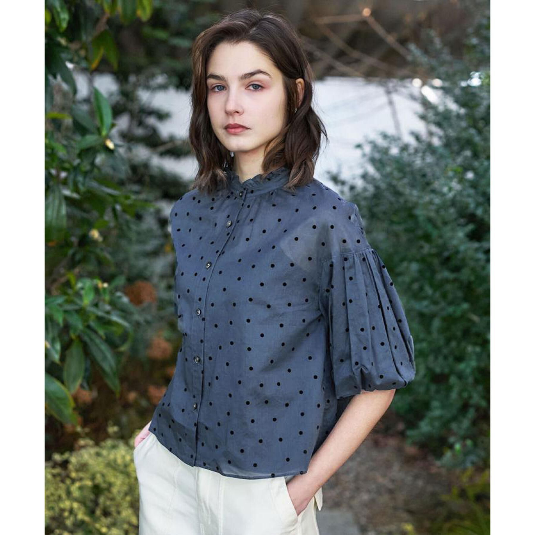 DRESSTERIOR「フロッキードット ボリュームスリーブ ブラウス」|シャツ・ブラウス|