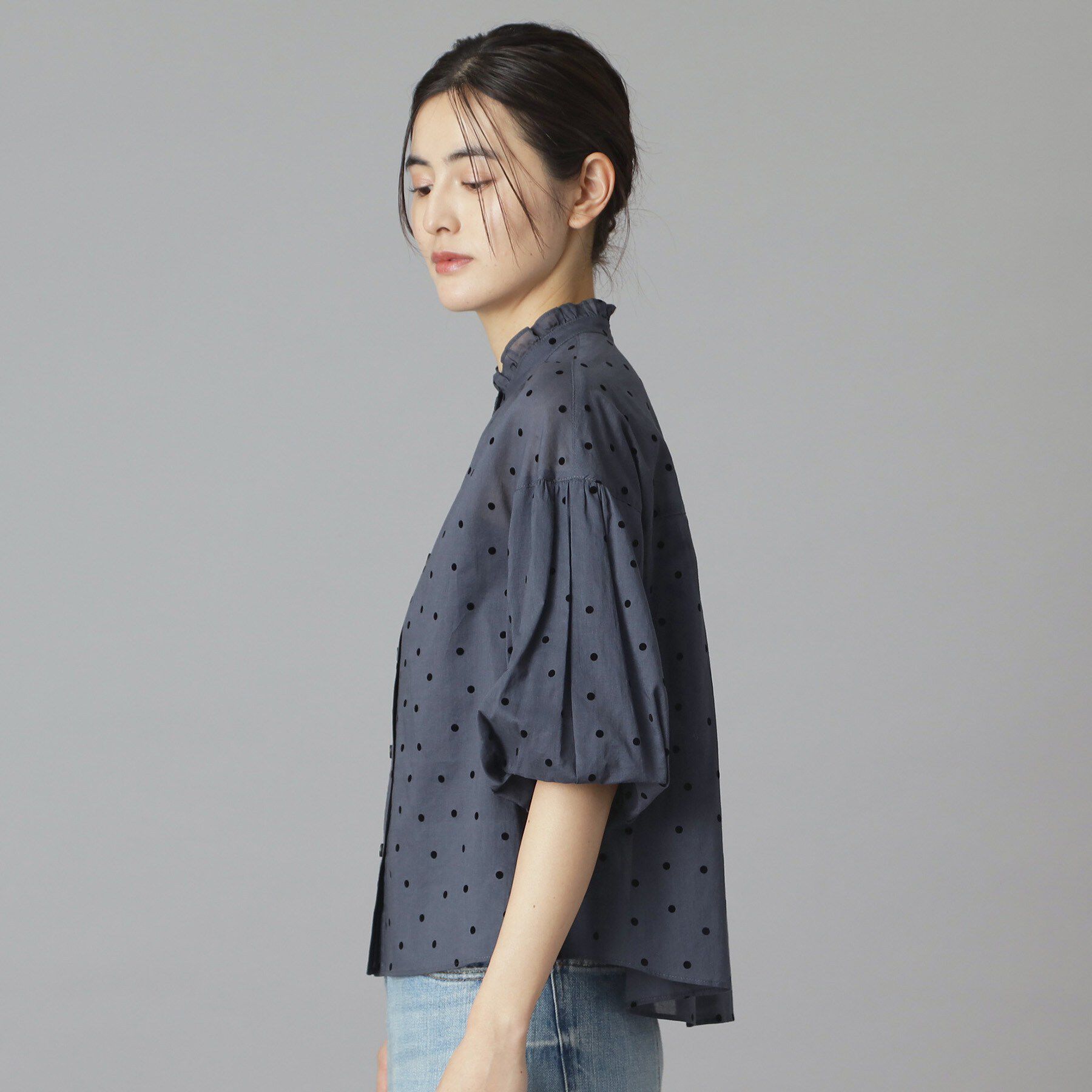 DRESSTERIOR「フロッキードット ボリュームスリーブ ブラウス」|シャツ・ブラウス|