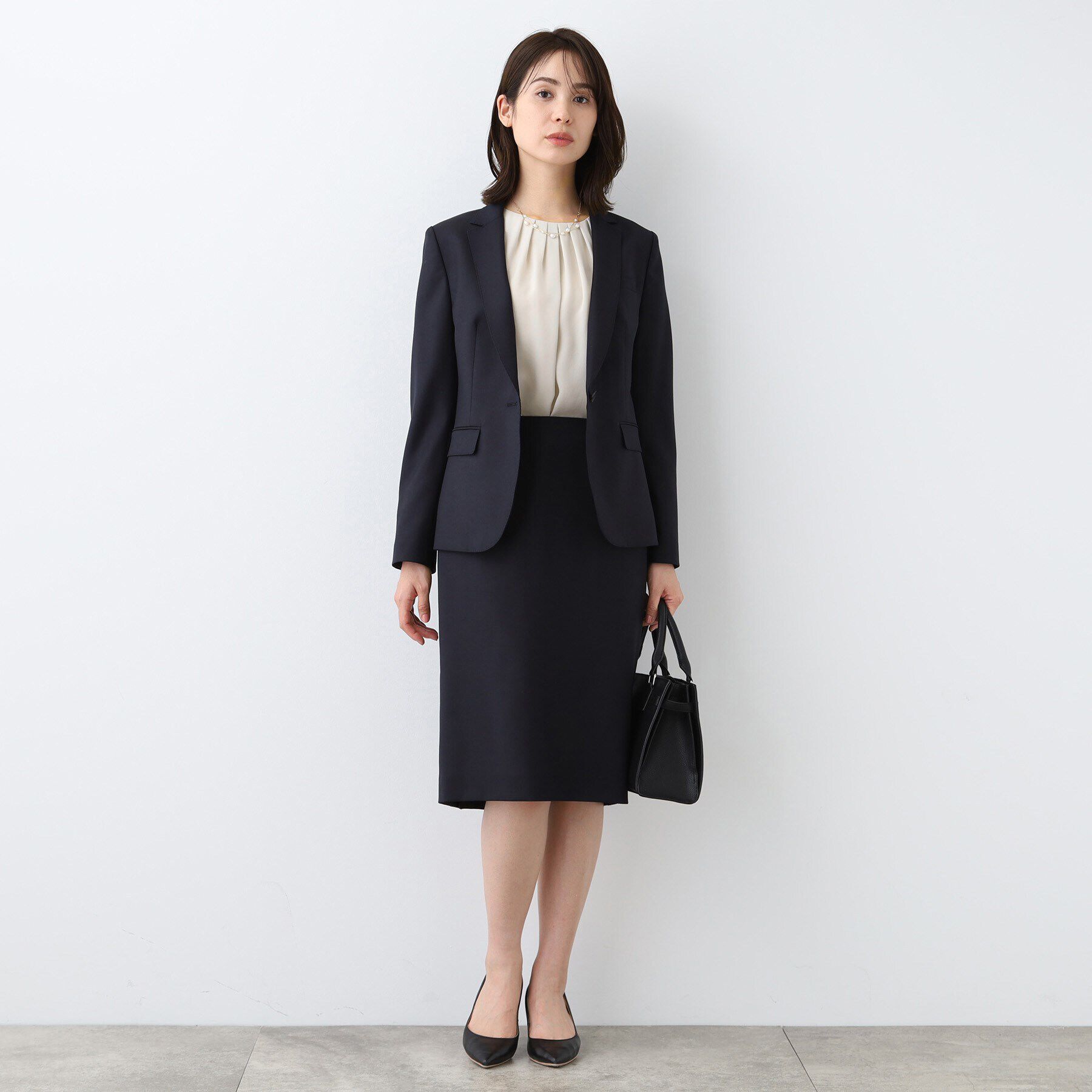 INDIVI「【日本製／トリアセテート混】タックデザインブラウス」|シャツ・ブラウス|