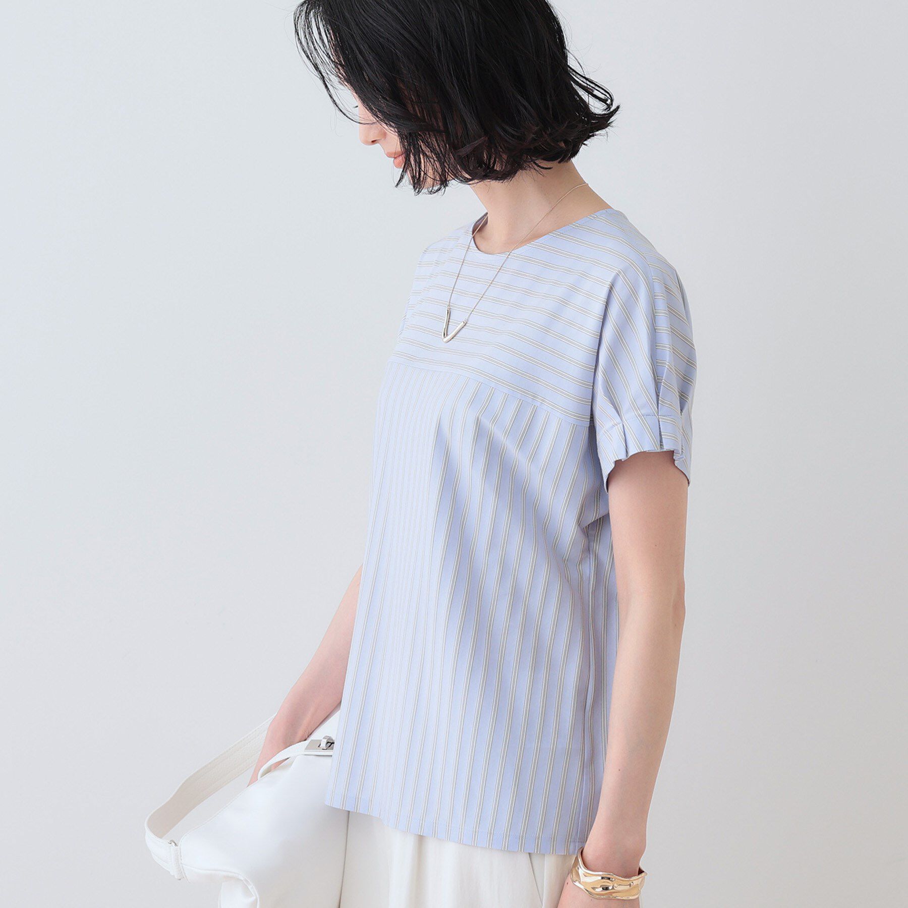 INDIVI「【洗える／ストライプ柄】袖タックブラウス」|シャツ・ブラウス|