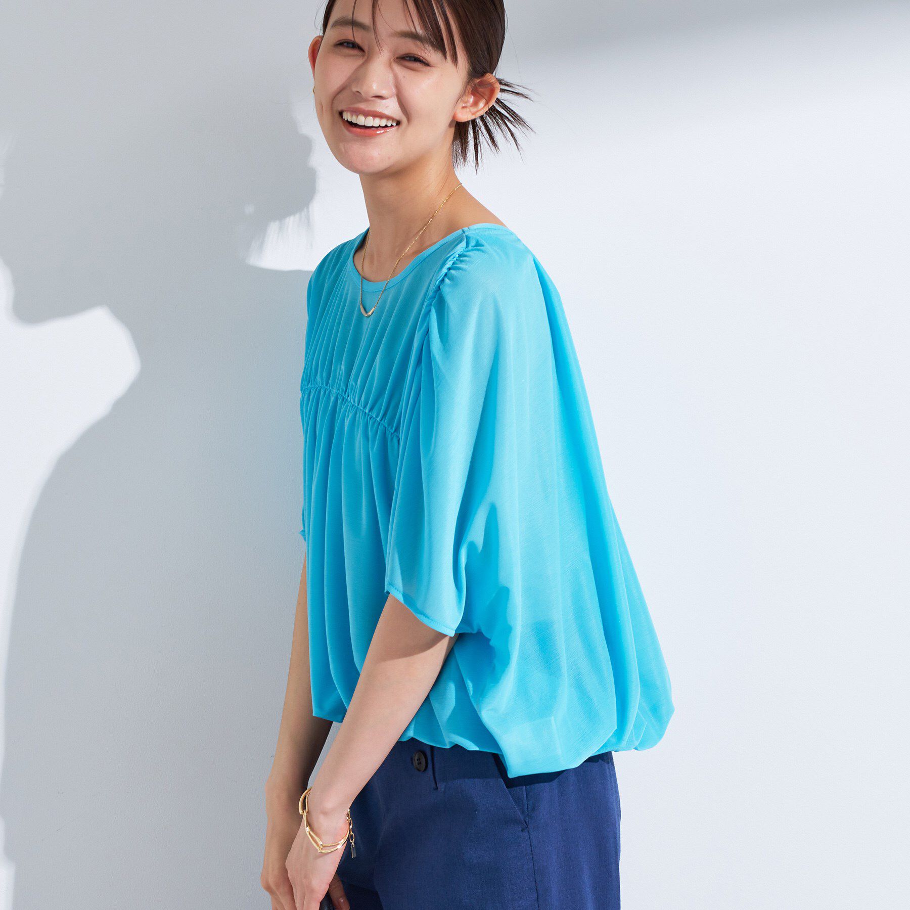 INDIVI「【洗える／体型カバー】シャーリングシアートップス」|Tシャツ・カットソー|