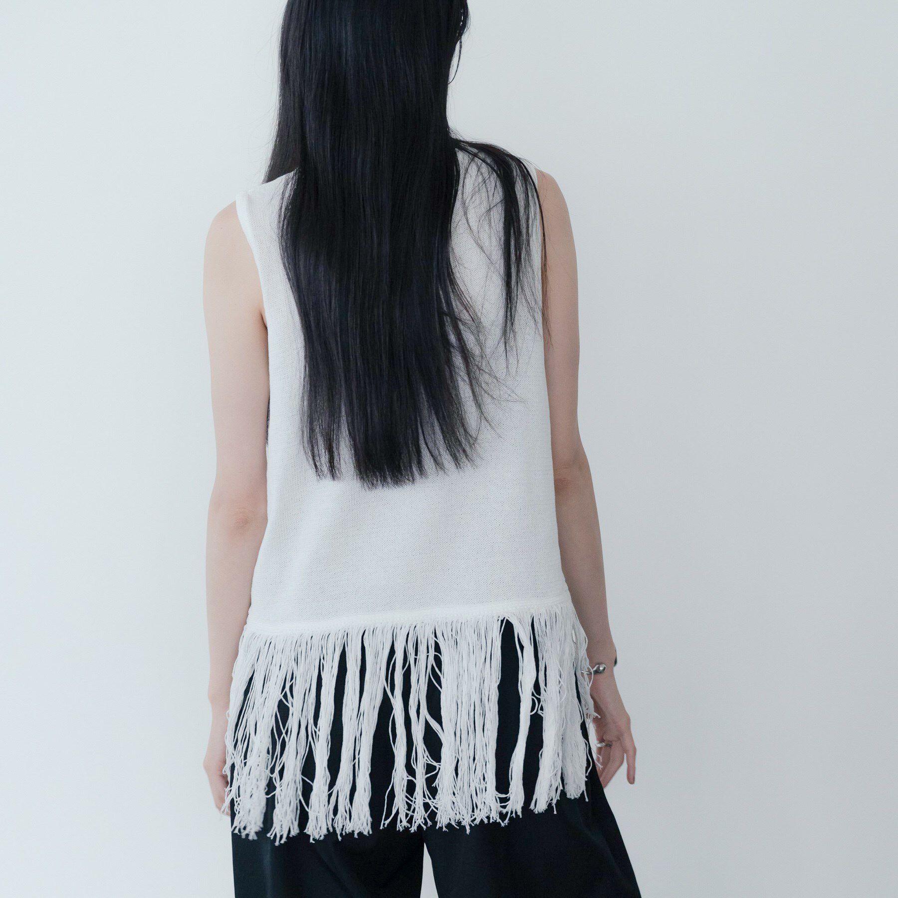 GALLEST「スリーブレスフリンジニット」|ニット・セーター|