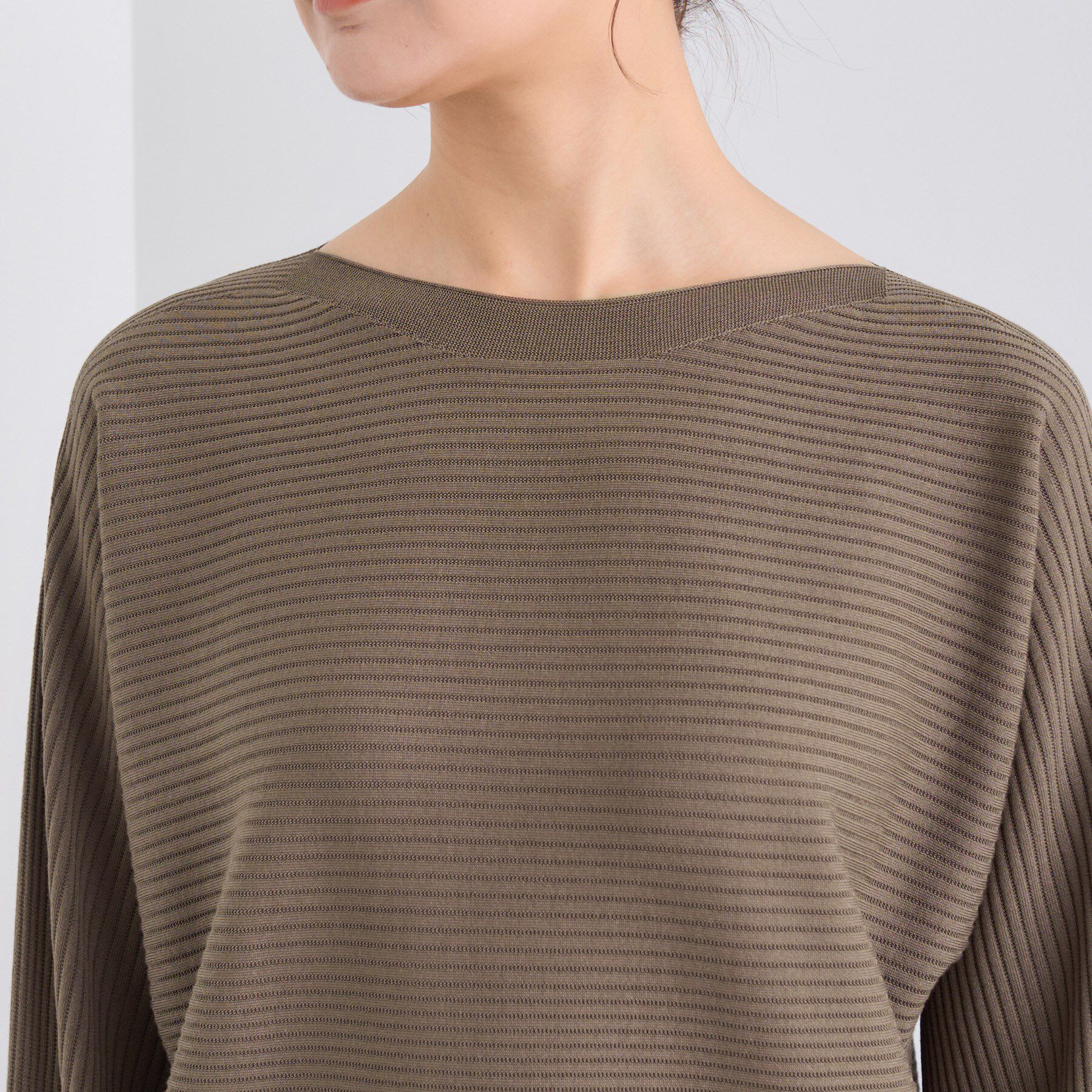 INDIVI「【洗える／体型カバー】美シルエットニット」|ニット・セーター|