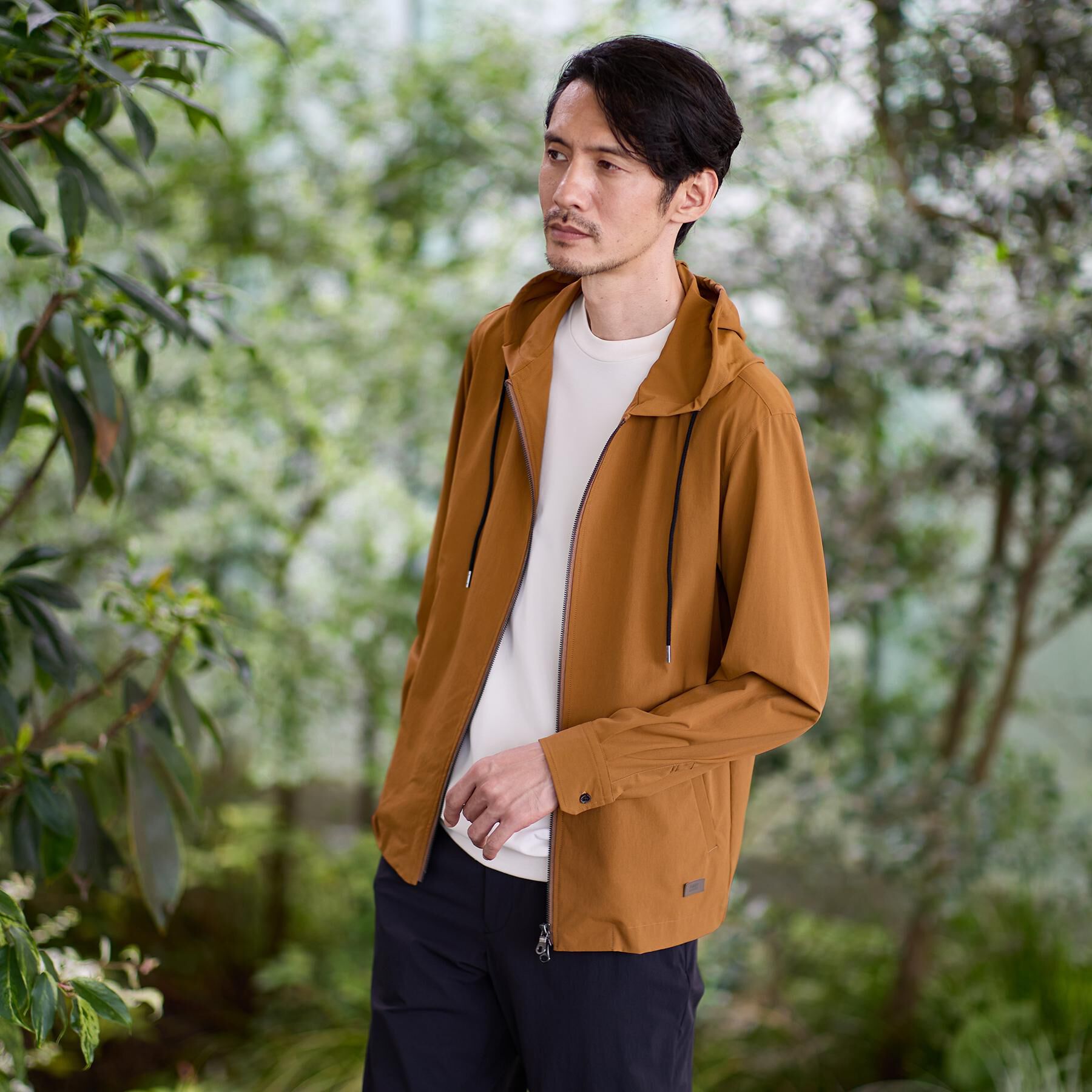 TAKEO KIKUCHI「【3D ナイロン ストレッチ】ジップアップ フードブルゾン」|ブルゾン・スタジャン|