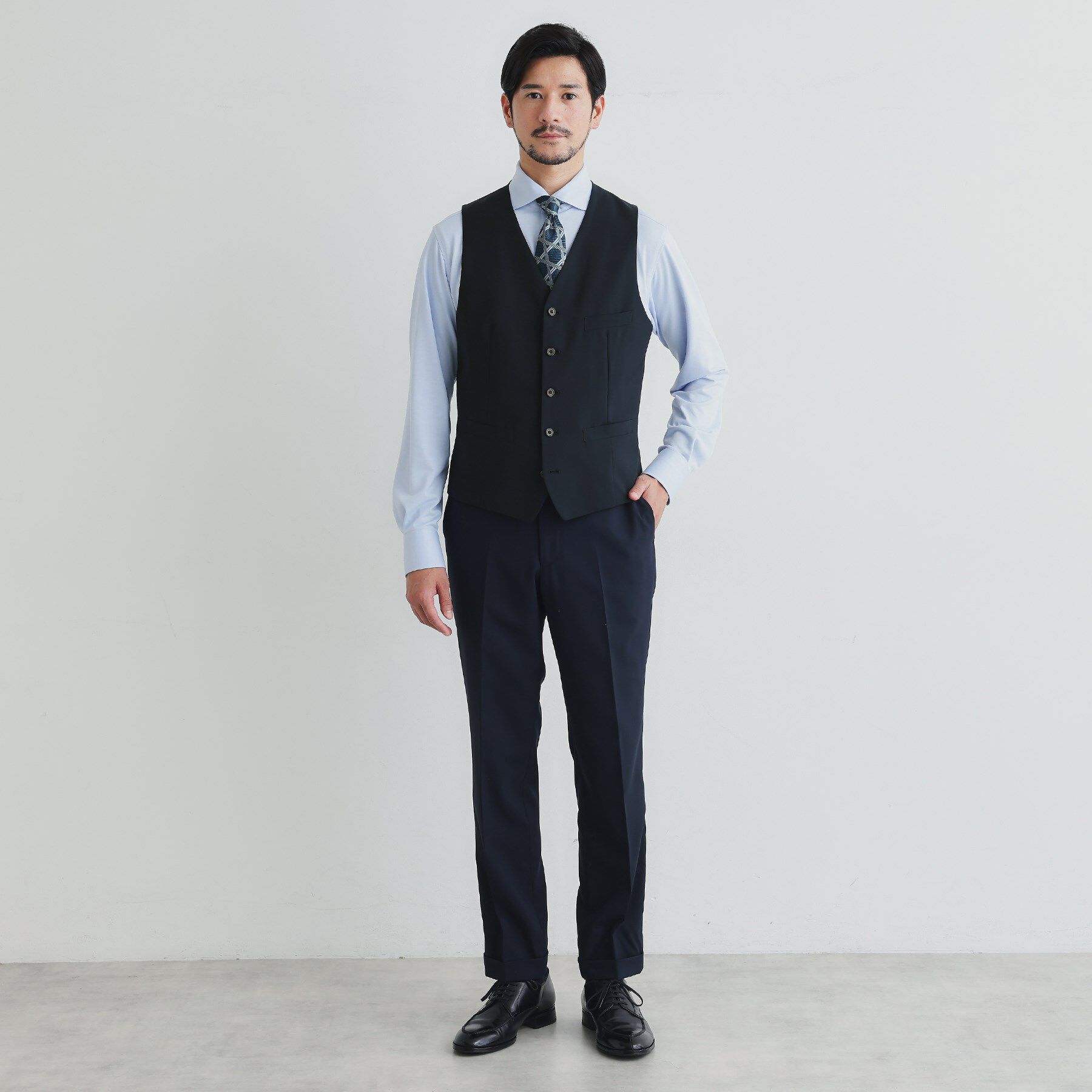 TAKEO KIKUCHI「コーデュラ（R）トロピカル ストレッチ ベスト」|スーツ|