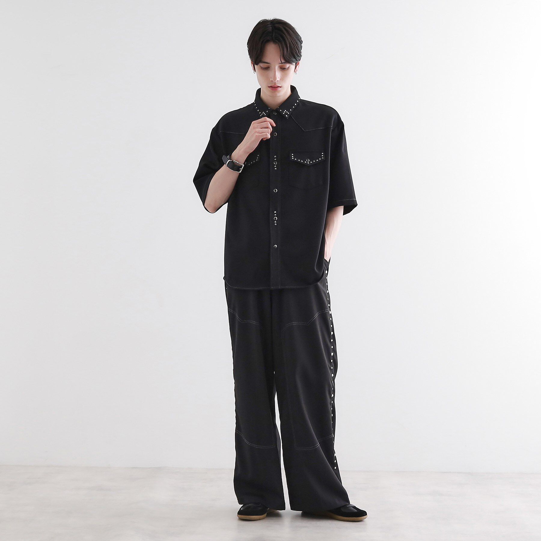 tk.TAKEO KIKUCHI「スタッズスラックス」|その他|