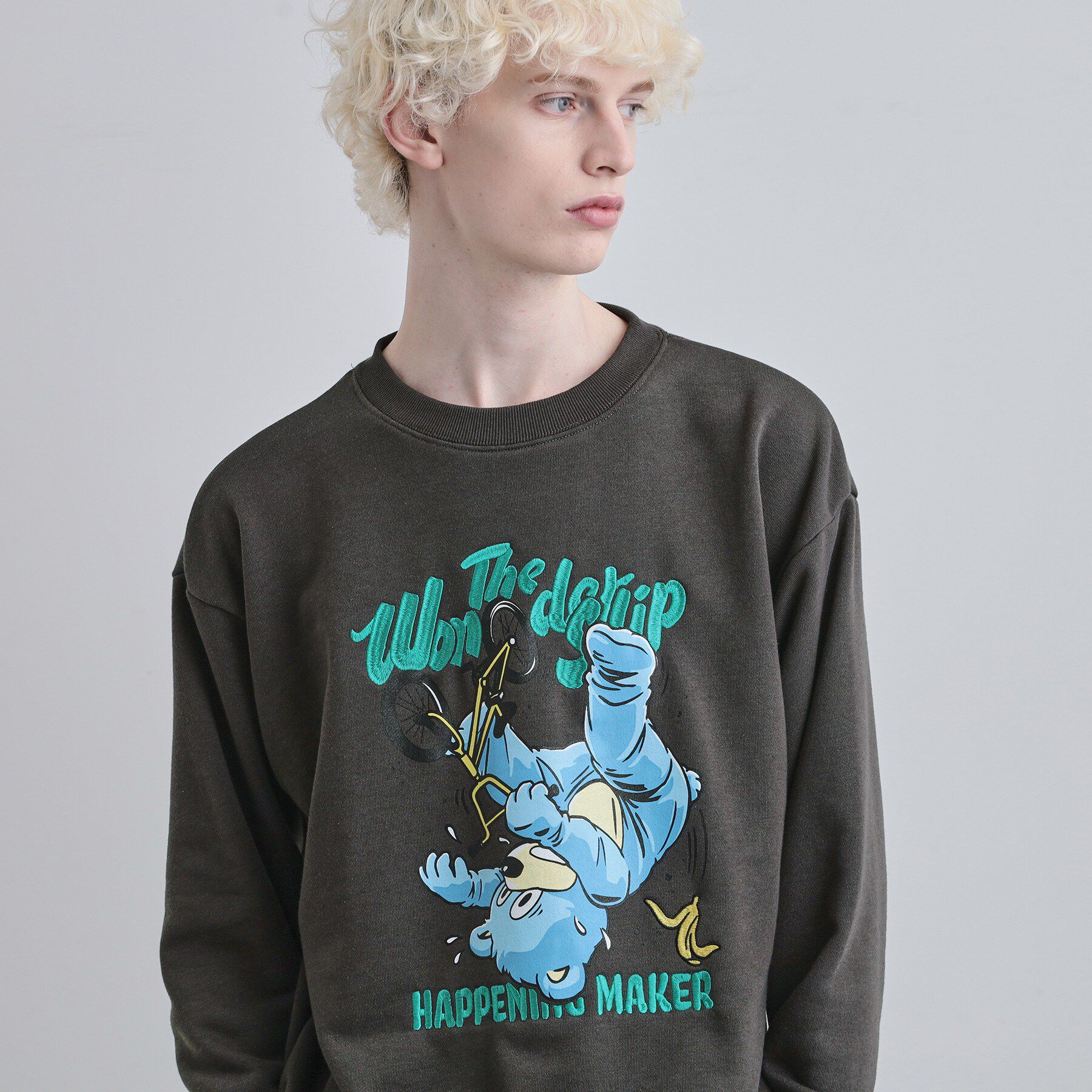 tk.TAKEO KIKUCHI「ポップ刺繍スウェット」|パーカー|