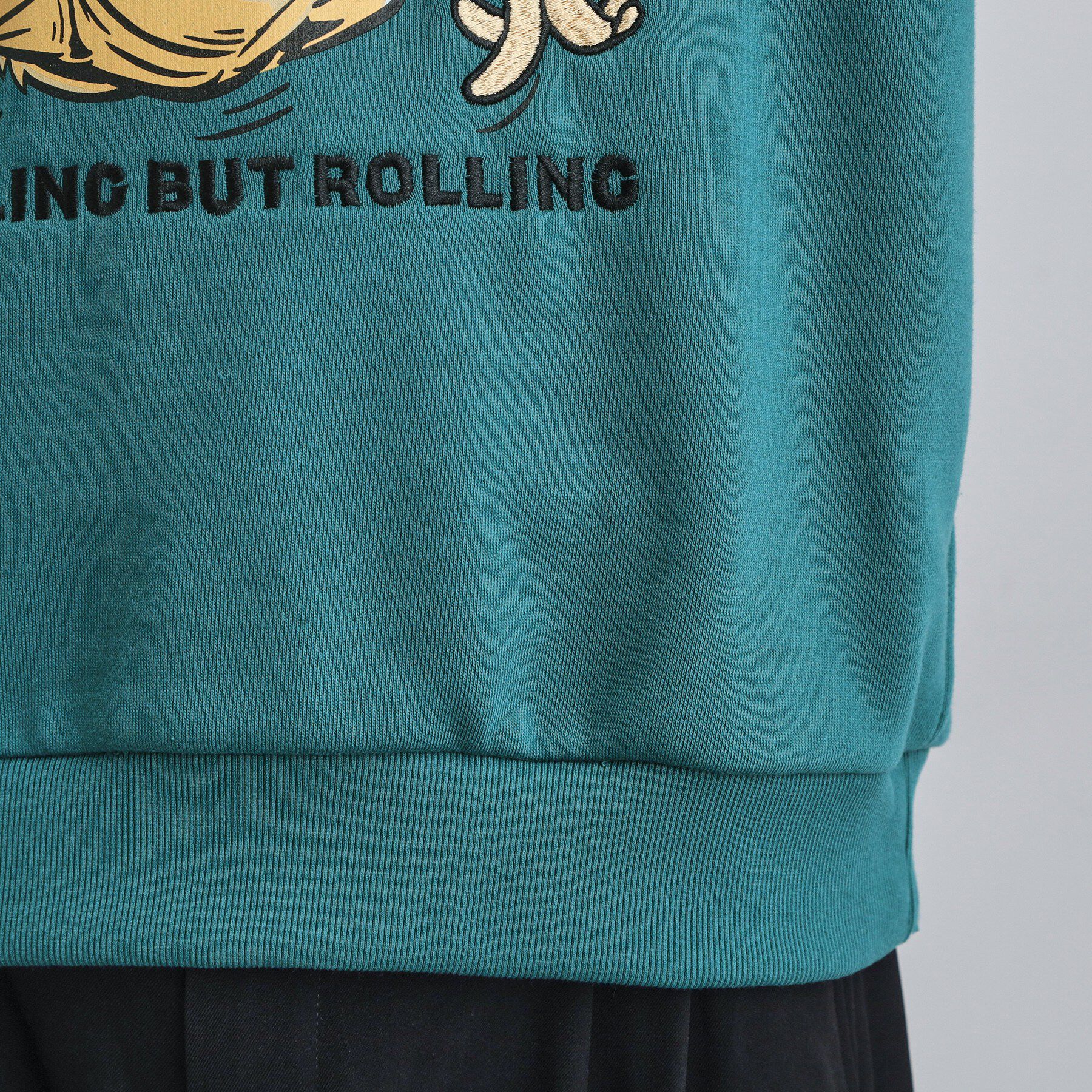 tk.TAKEO KIKUCHI「ポップ刺繍スウェット」|パーカー|