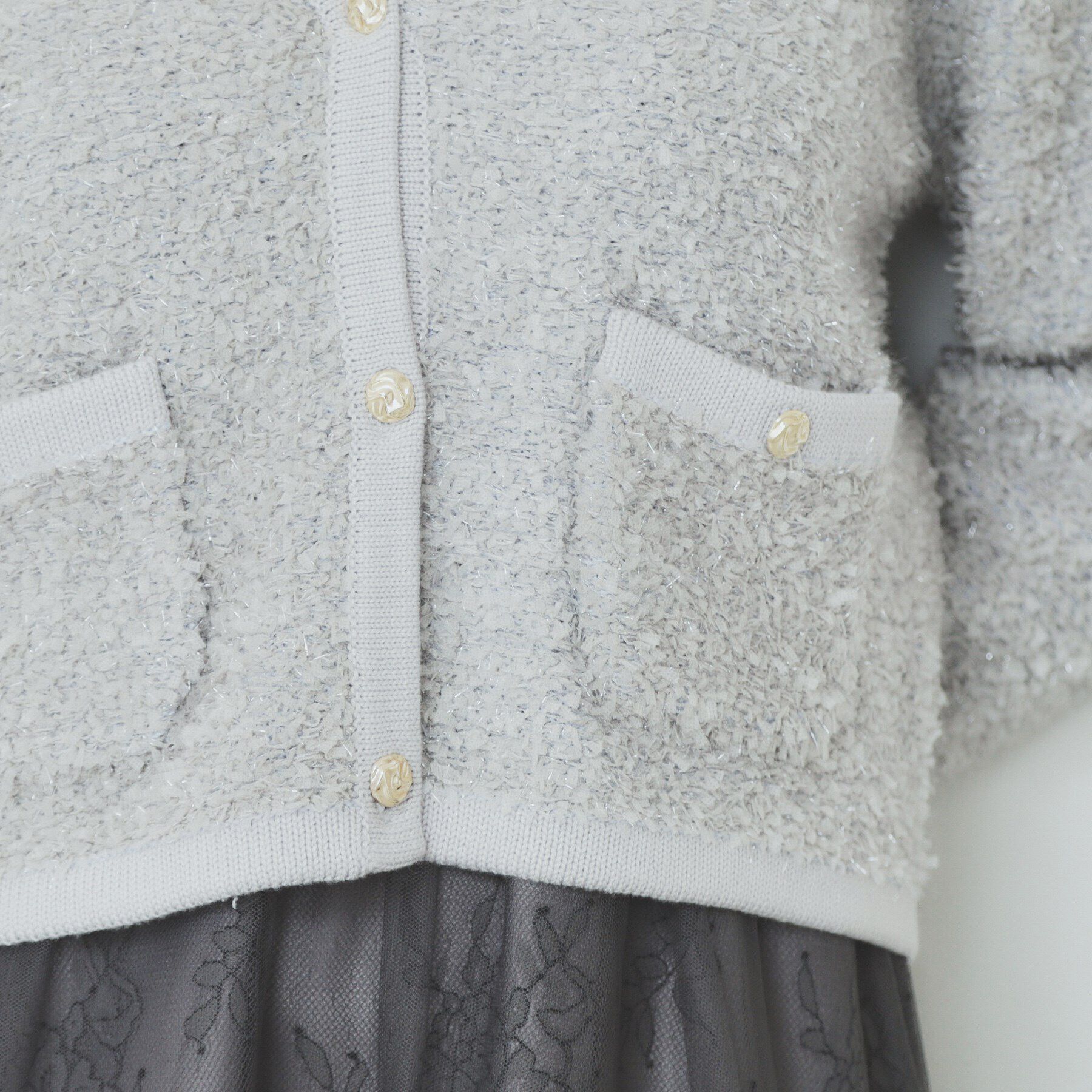 index「Vネックショートラメカーディガン【洗濯機洗い可】」|カーディガン|