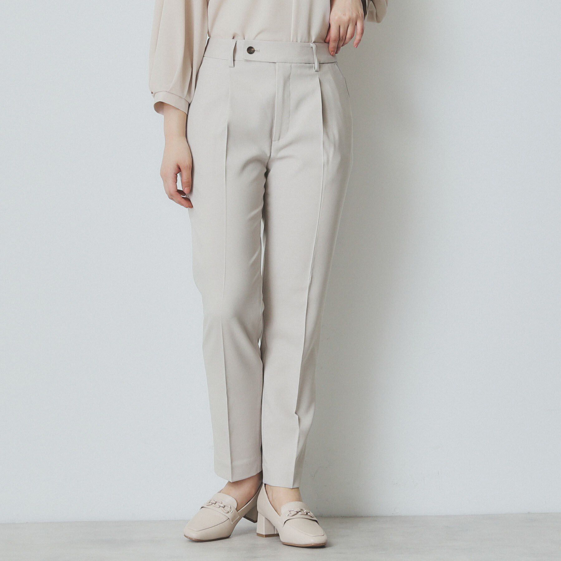 index「ドライタッチストレッチテーパードパンツ/セットアップ対応【洗濯機洗い可/イージーアイロン】」|その他|ベージュ(052)