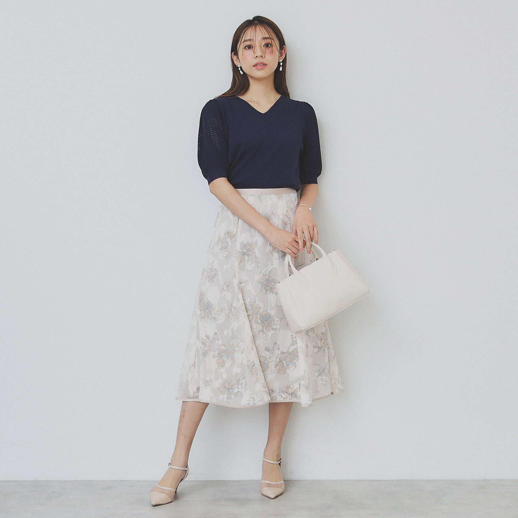 index「《5色展開》柄編みスリーブVネックニット【洗濯機洗い可】」|ニット・セーター|