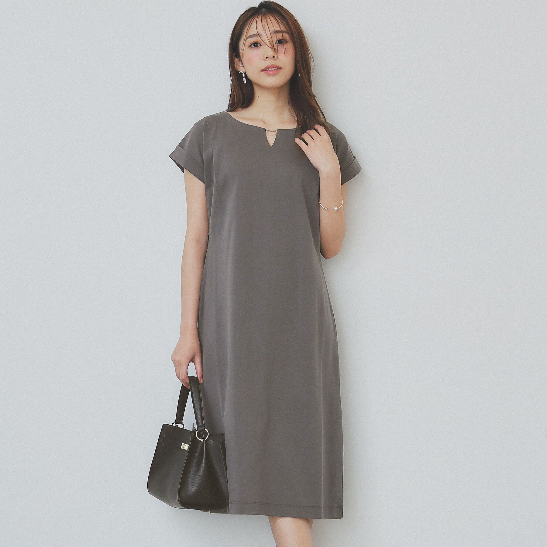 index「《5色展開/XS-3Lサイズ》Iラインシルエットワンピース【UV/接触冷感/洗濯機洗い可】」|ワンピース|