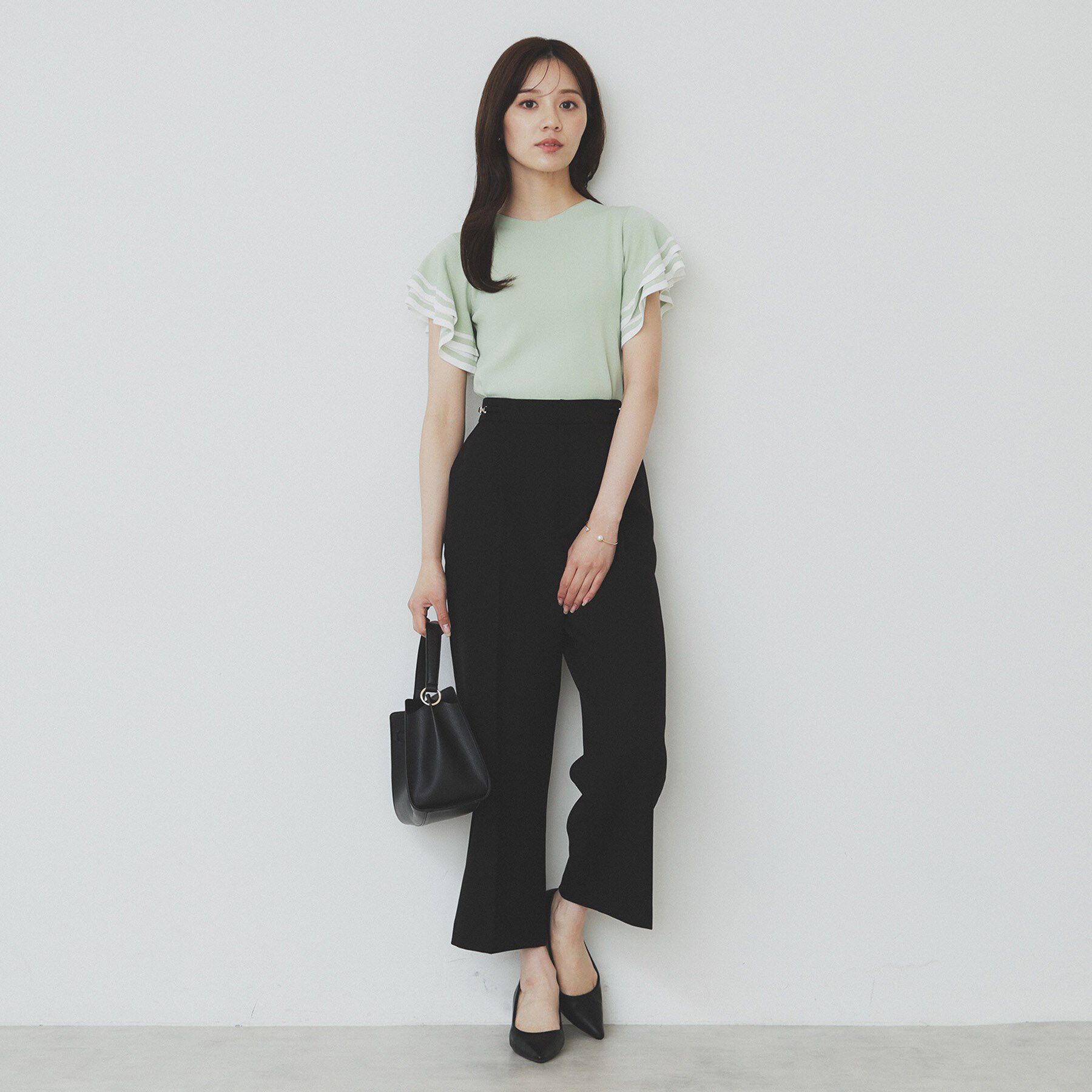 index「ボーダーフリルスリーブニット【洗濯機洗い可】」|ニット・セーター|