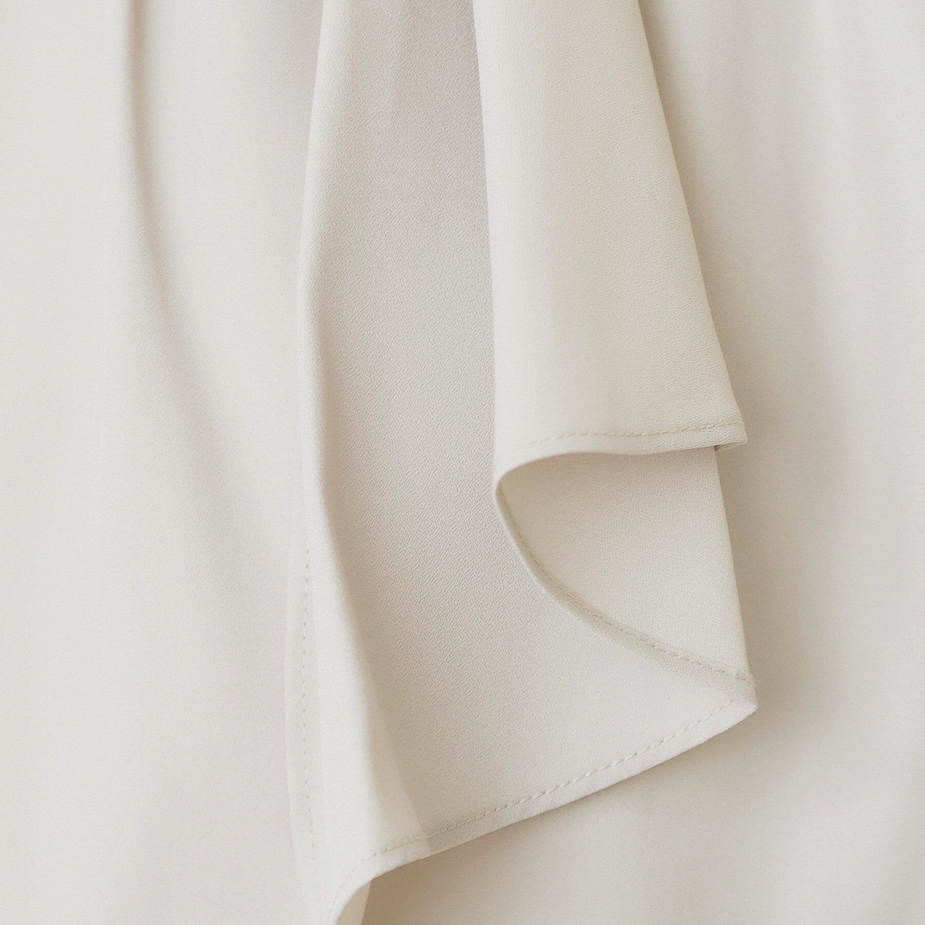 index「アシンメトリーボウタイブラウス【洗濯機洗い可】」|シャツ・ブラウス|