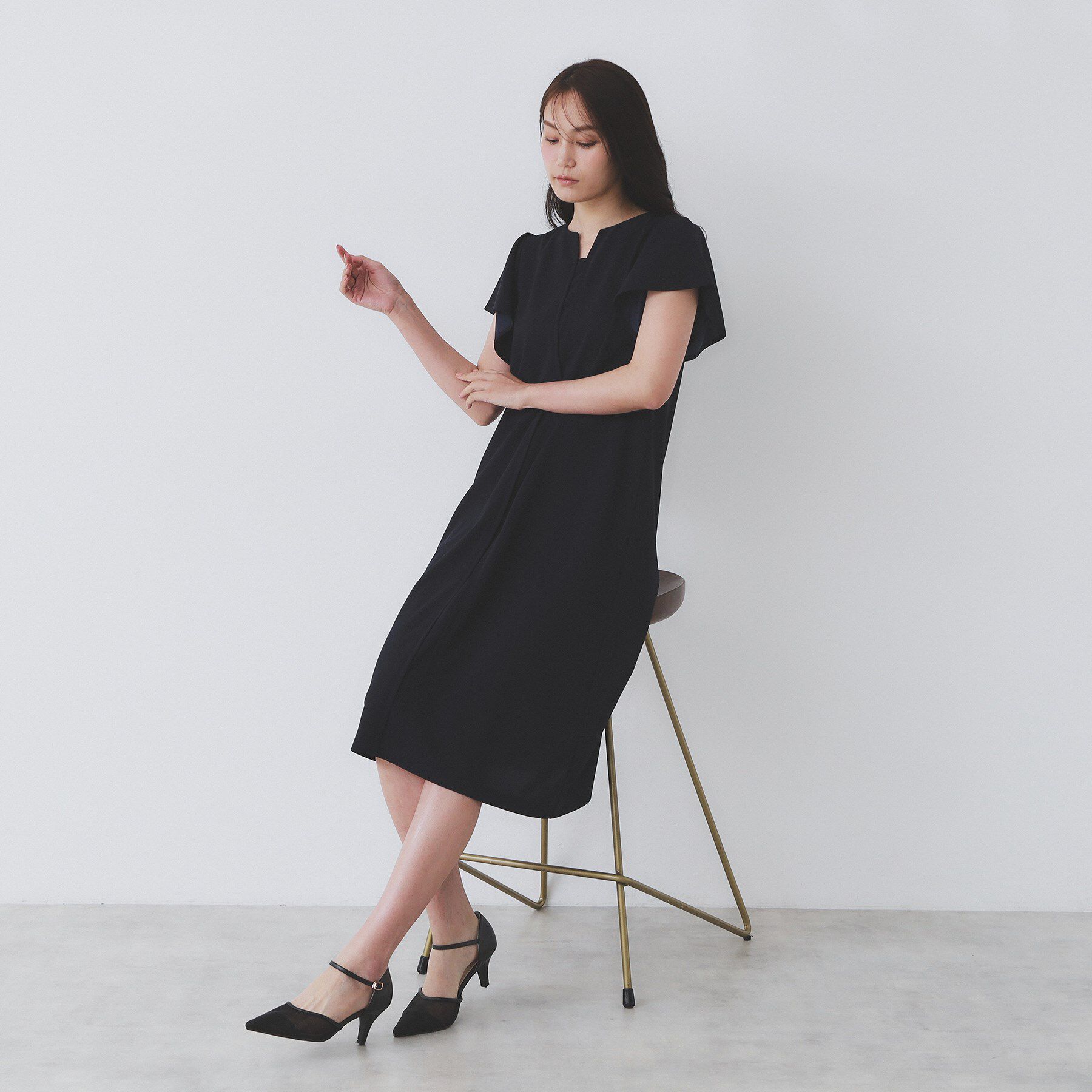 index「《S-3Lサイズ》フリルスリーブワンピース【洗濯機洗い可】」|ワンピース|