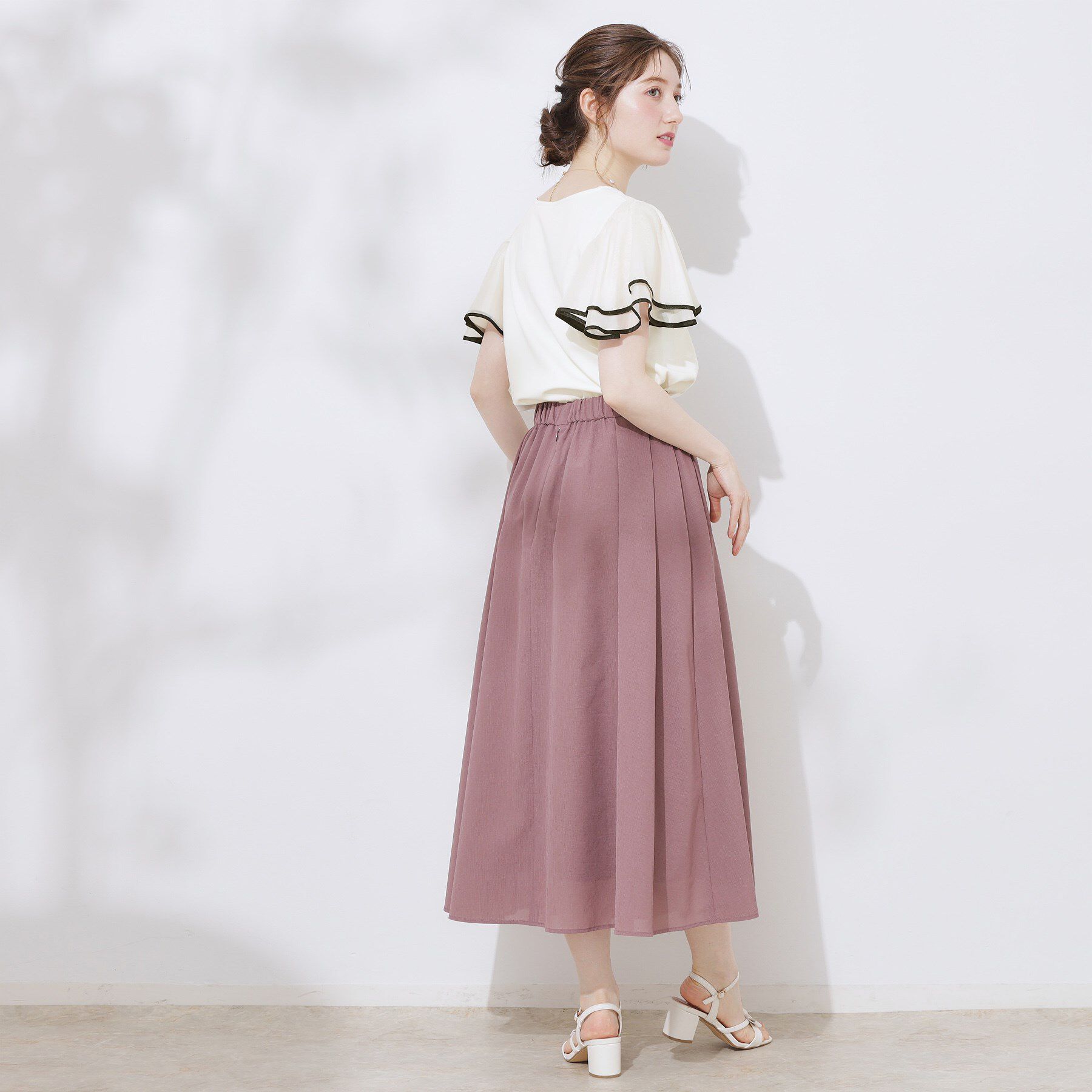 Couture broach「【マシンウォッシャブル・UVケア・接触冷感・二の腕カバー】配色フレアドッキングカットソー」|Tシャツ・カットソー|