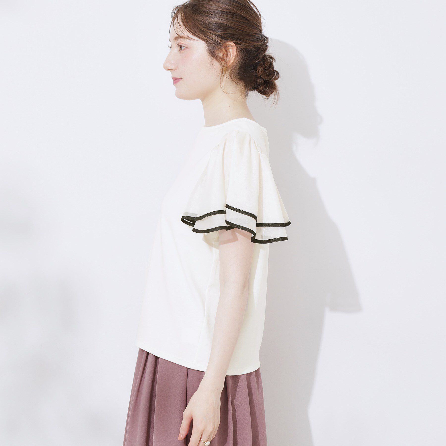 Couture broach「【マシンウォッシャブル・UVケア・接触冷感・二の腕カバー】配色フレアドッキングカットソー」|Tシャツ・カットソー|