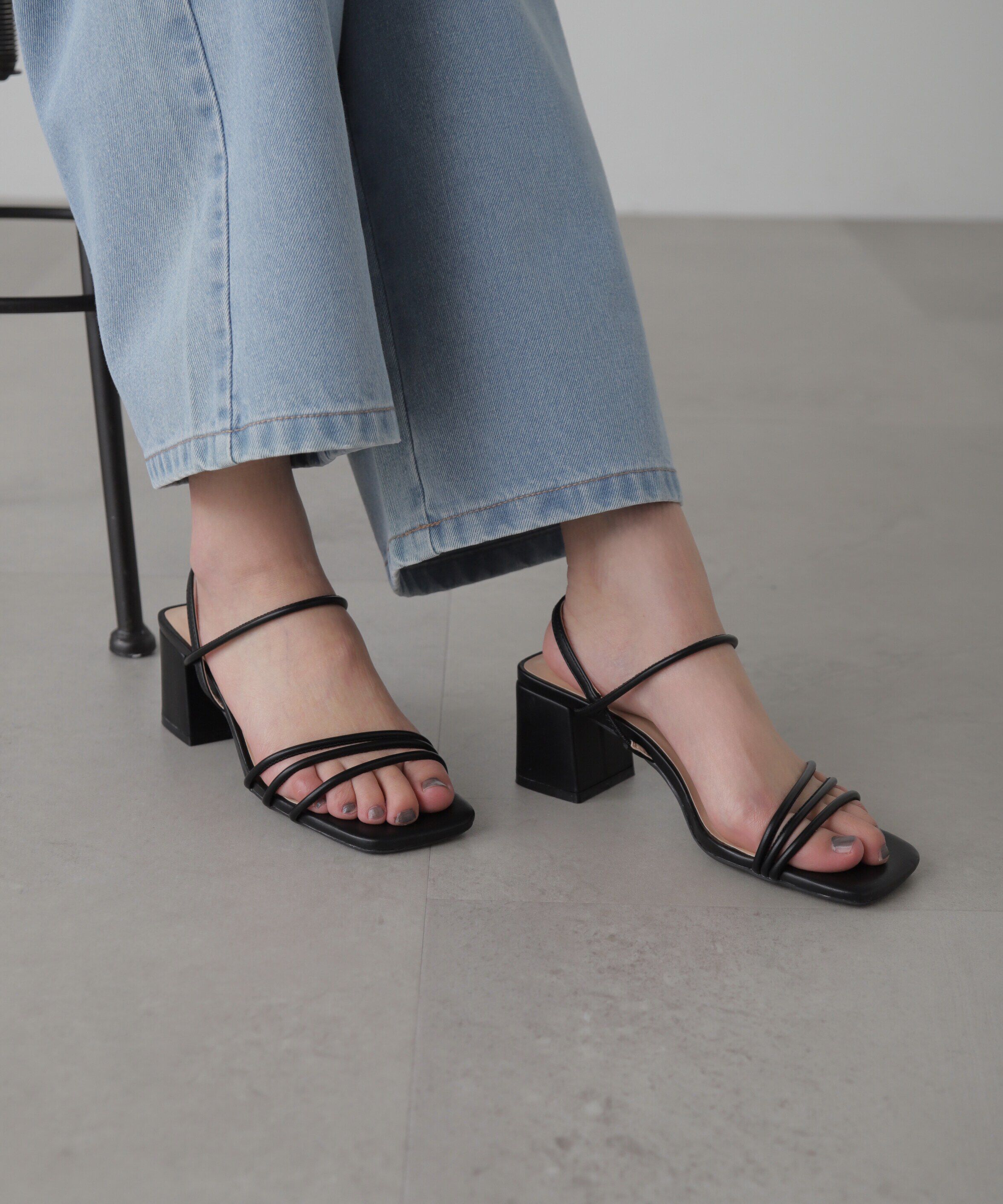  「ストラップサンダル」|その他|
