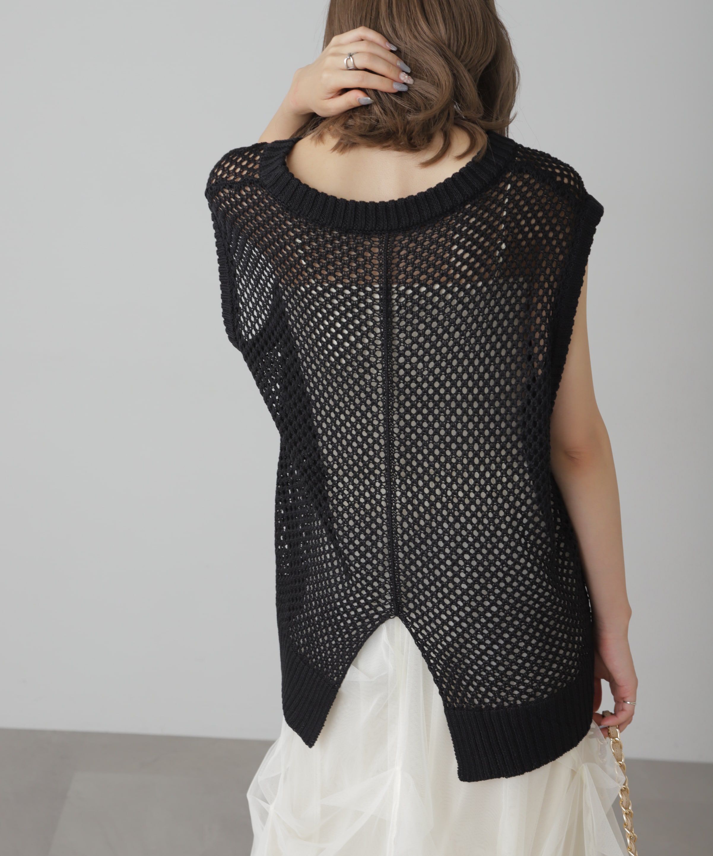  「メッシュロゴニットベスト」|ニット・セーター|