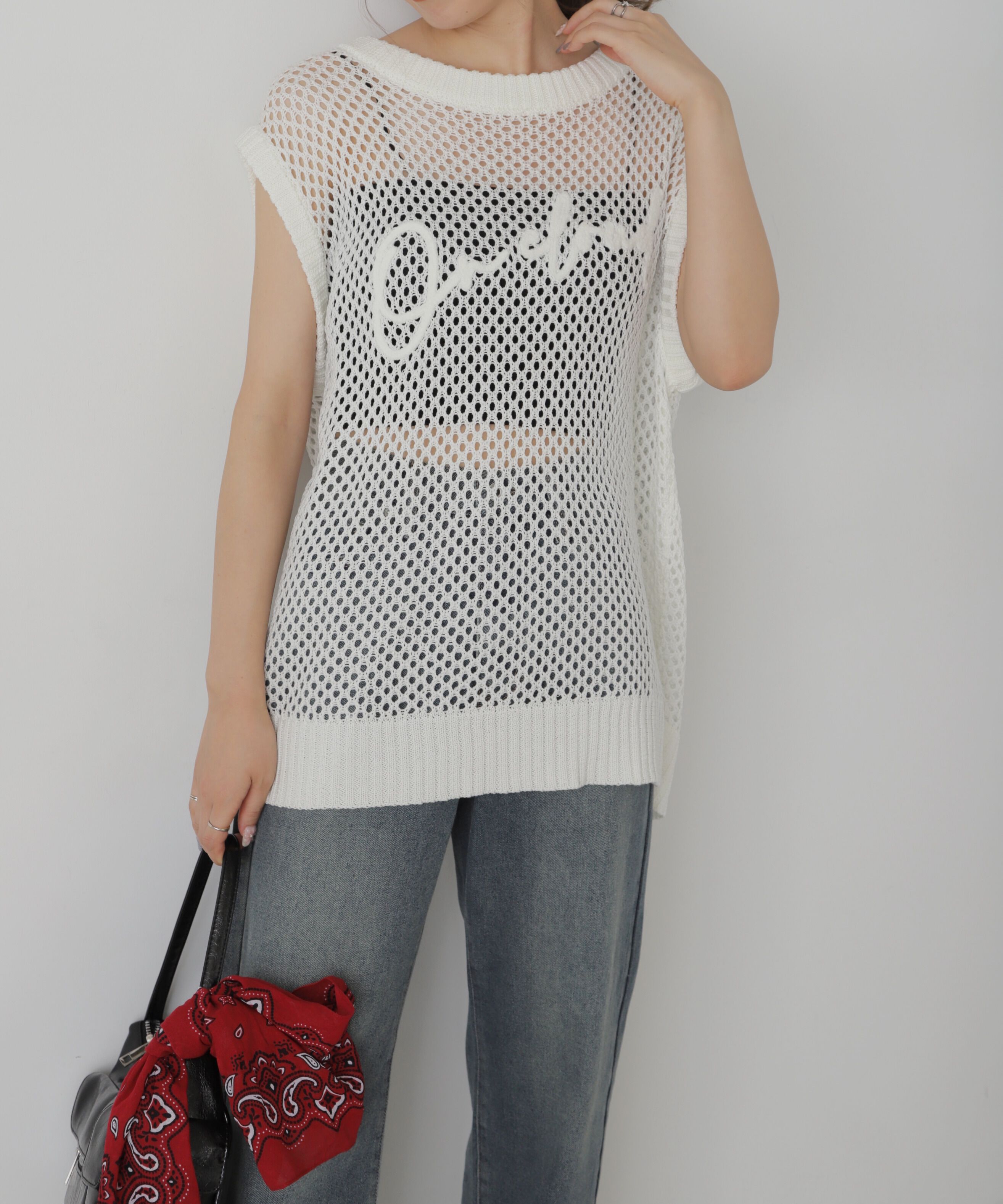  「メッシュロゴニットベスト」|ニット・セーター|