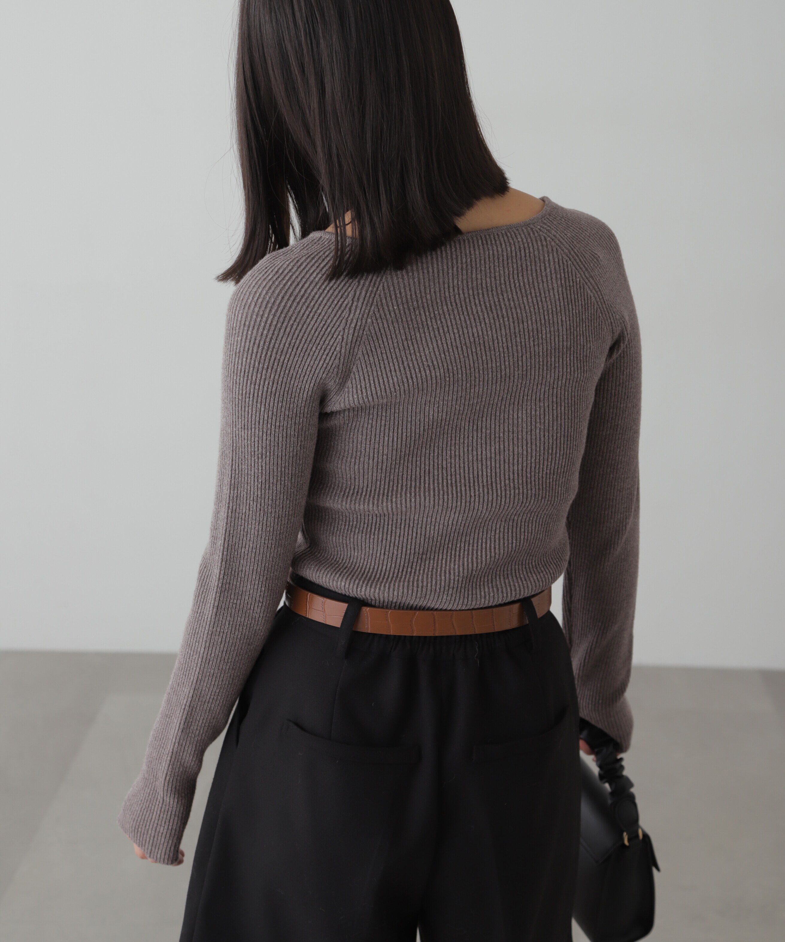  「クルーネックカッティングニット」|ニット・セーター|