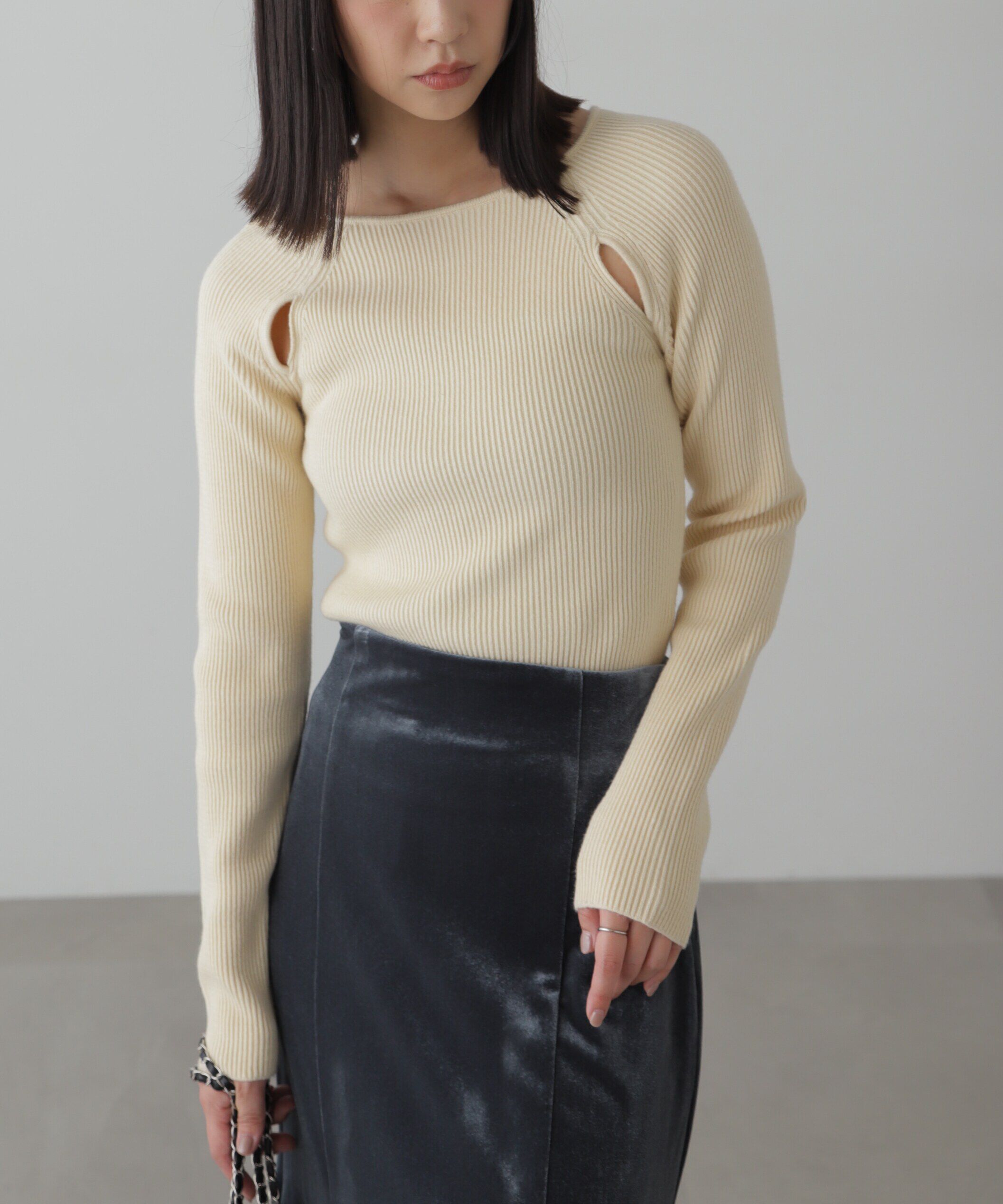  「クルーネックカッティングニット」|ニット・セーター|オフホワイト