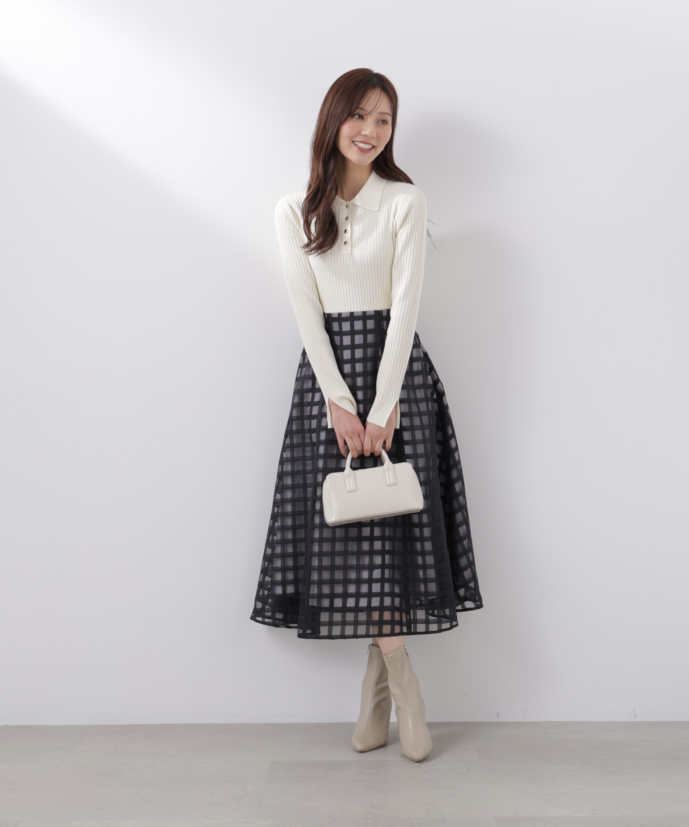 PROPORTION BODY DRESSING「ポロカラーニットワンピース　26SS」|ワンピース|エクリュ&times;ブラ