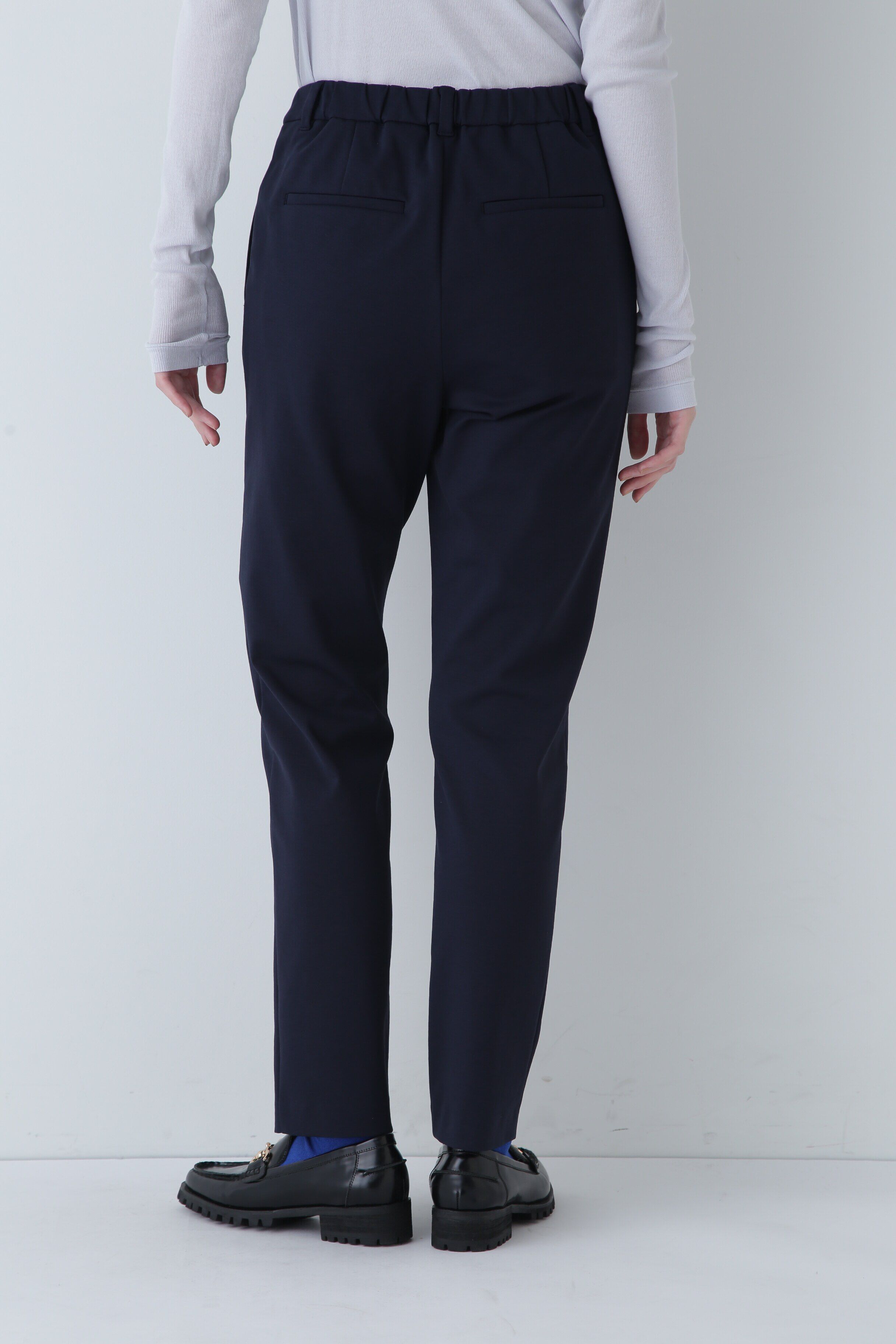  「ストレッチポンチテーパードパンツ」|その他|