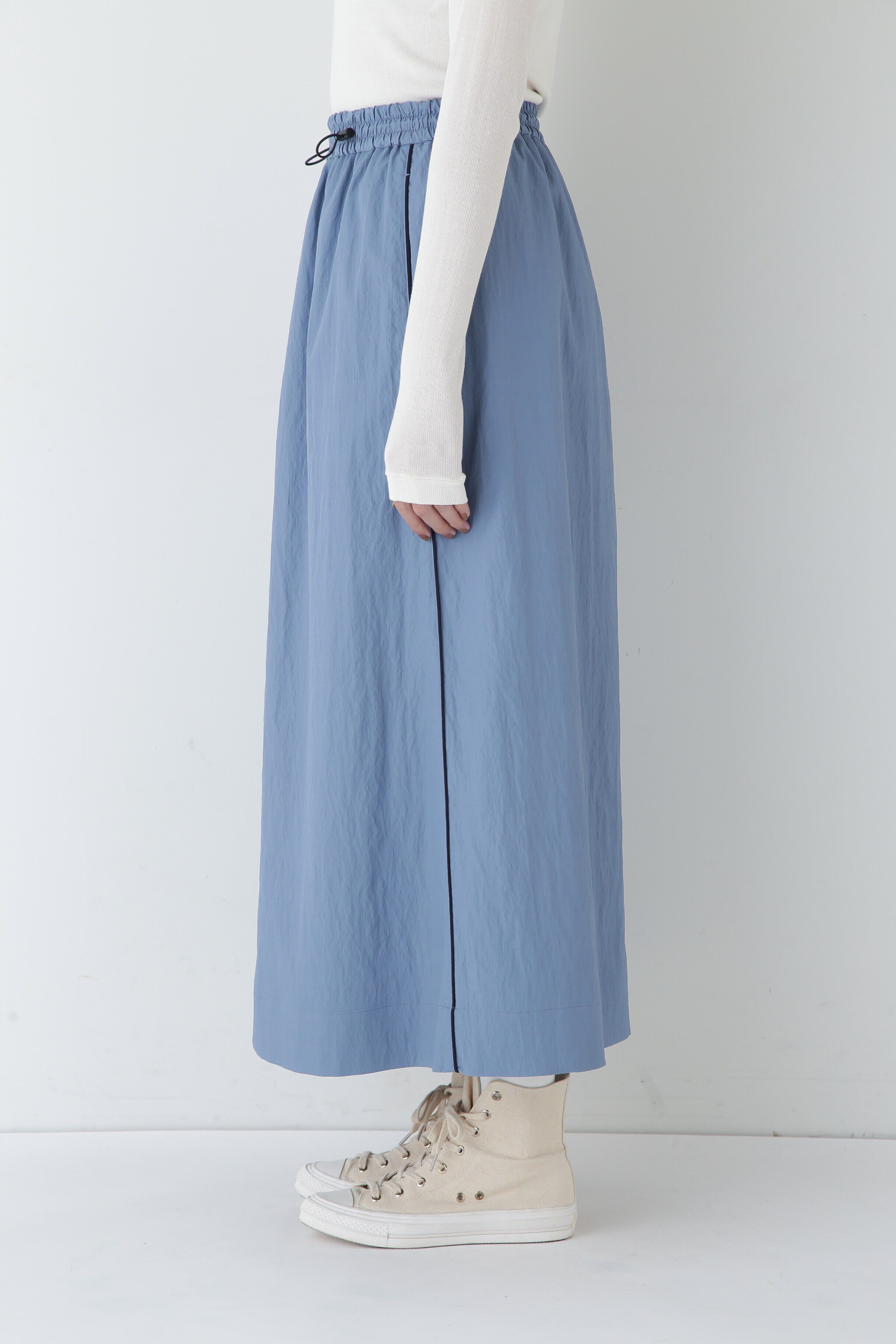  「◆マットツイル脇配色ラインスカート」|スカート|