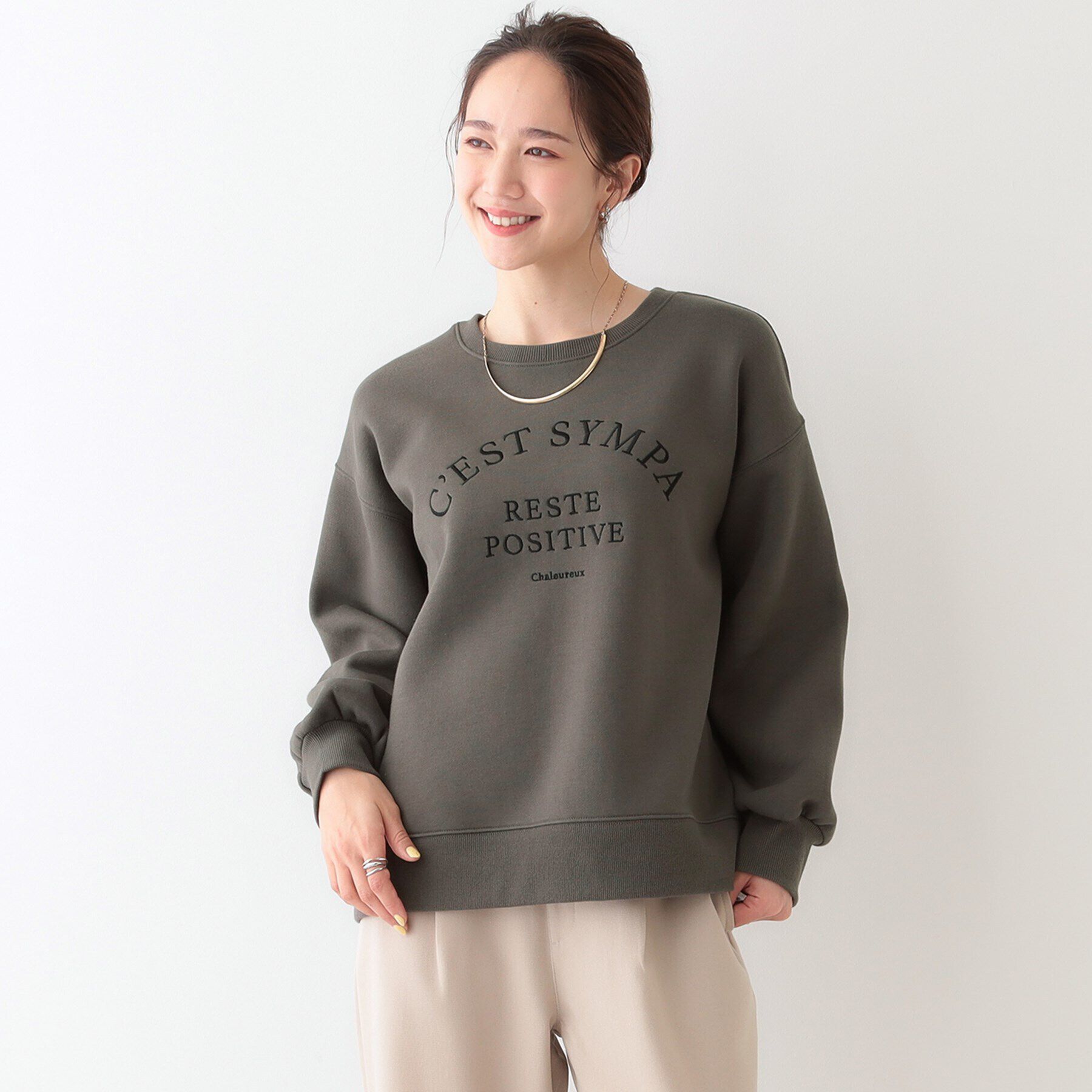 SHOO･LA･RUE「【S-LL】ロゴ刺繍で大人っぽく 裏起毛トップス」|Tシャツ・カットソー|