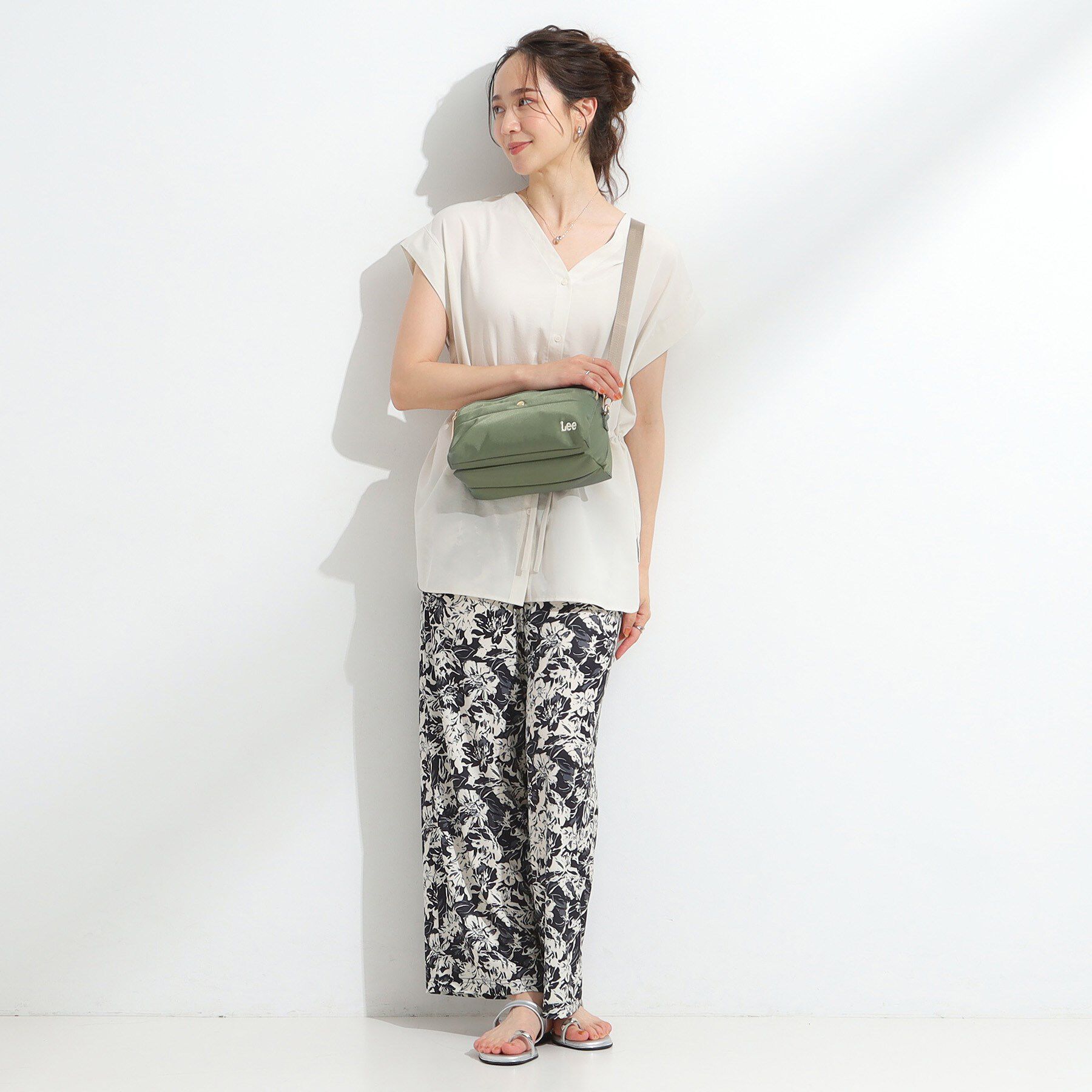 SHOO･LA･RUE「【Lee別注／撥水】2層ショルダーバッグ」|ショルダー・メッセンジャー|