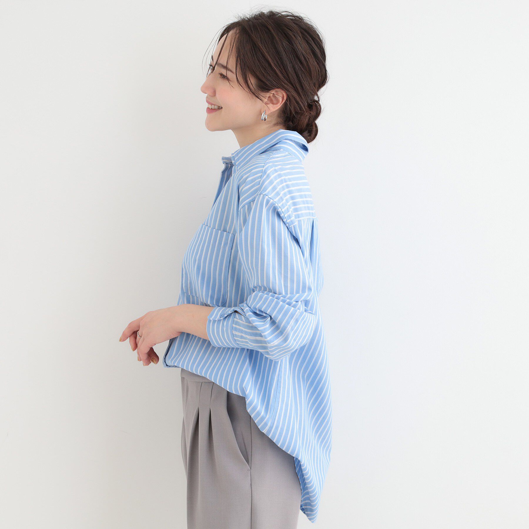 SHOO･LA･RUE「【選べる色・柄/S-LL】通年使える レギュラーカラーシャツ」|シャツ・ブラウス|