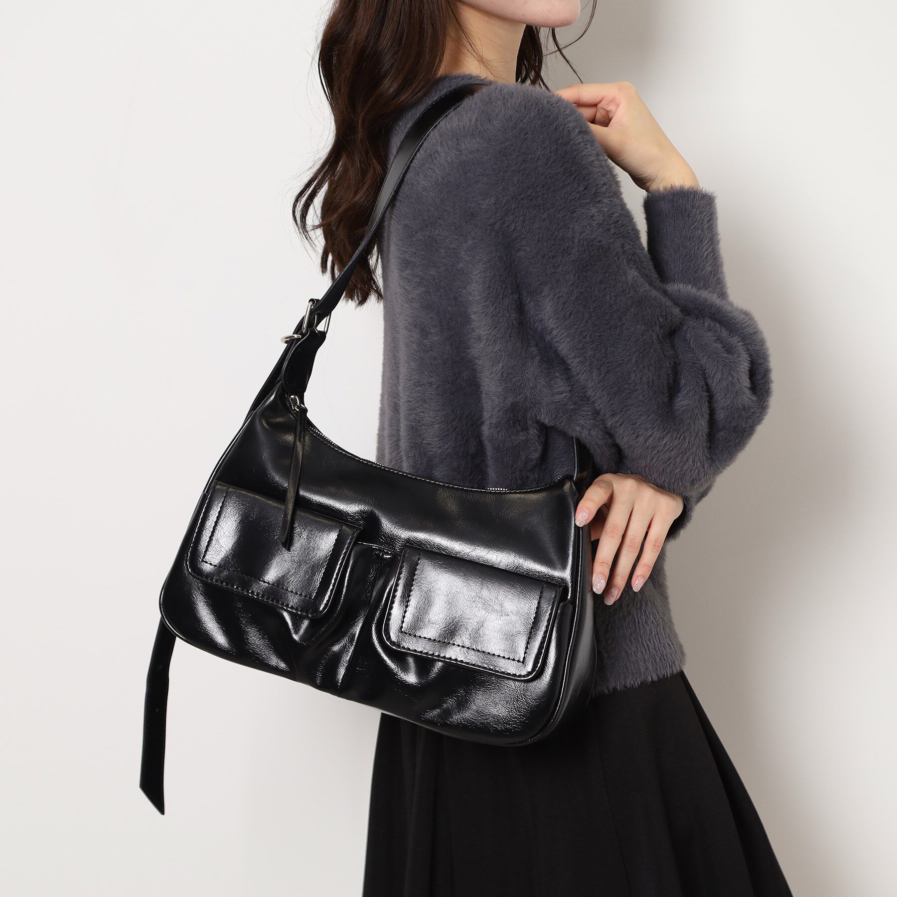 Ober Tashe「フロントポケットショルダーバッグ」|ショルダー・メッセンジャー|ブラック(019)