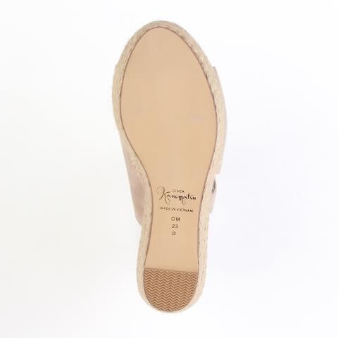 銀座かねまつ「OM250427SUEBEG 【本革】ウェッジヒールサンダル」|サンダル|