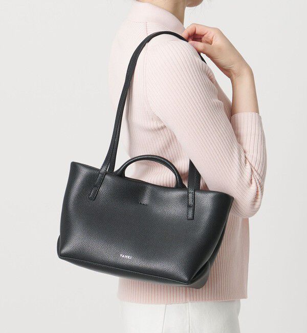 ODETTE E ODILE「＜YAHKI＞ SHRINK SQE TOTE」|ショルダー・メッセンジャー|BLACK